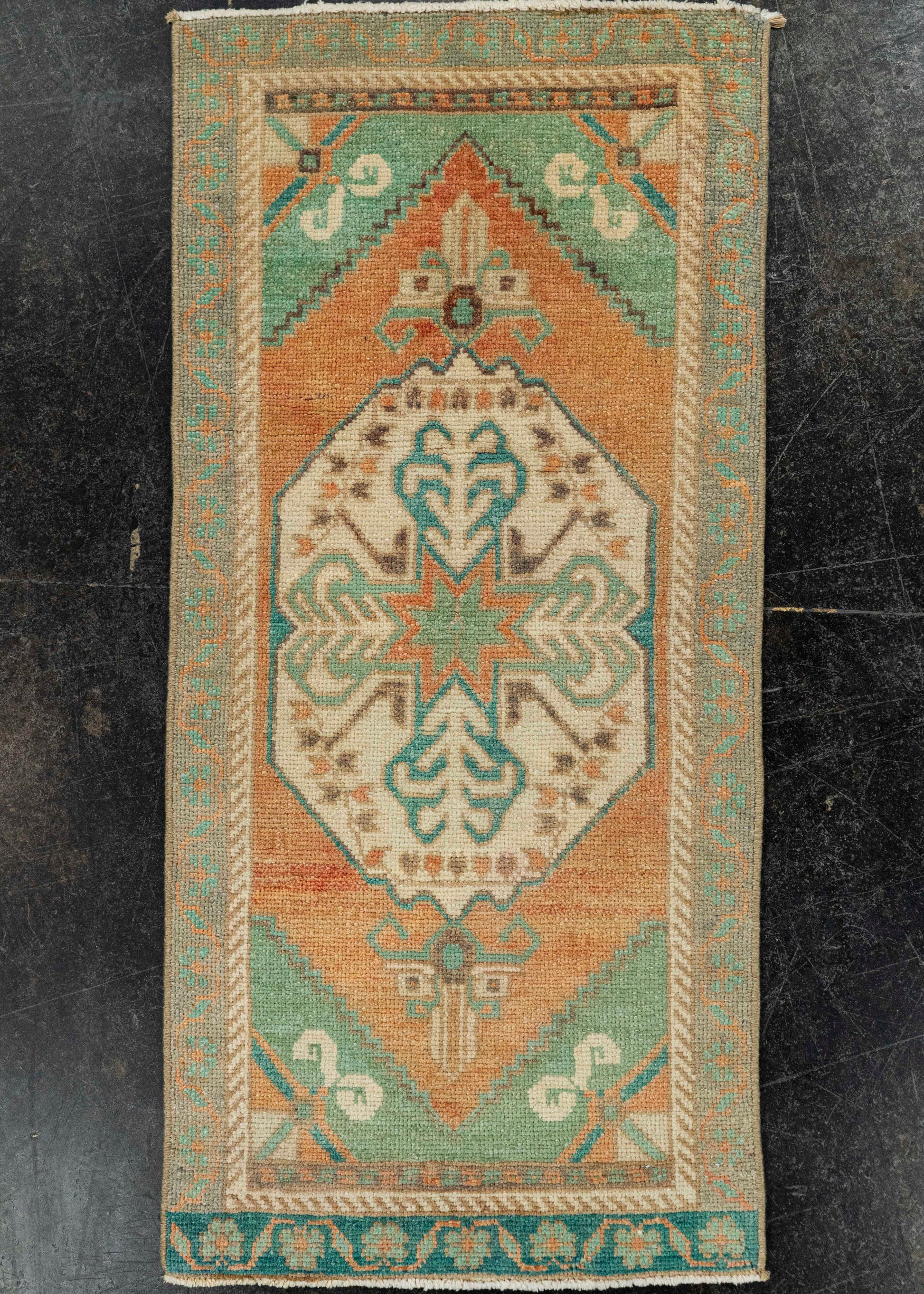 Turkish Yastik Rug  1'6" x  3'3" #22613
