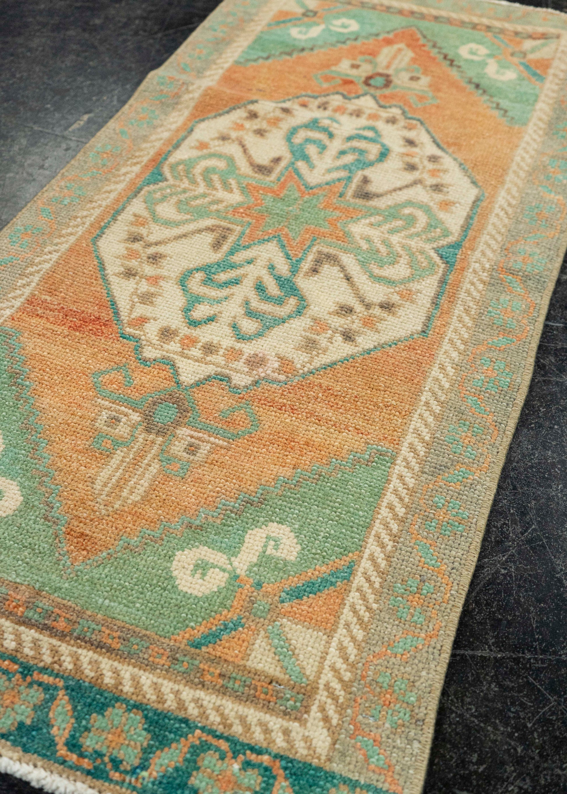 Turkish Yastik Rug  1'6" x  3'3" #22613