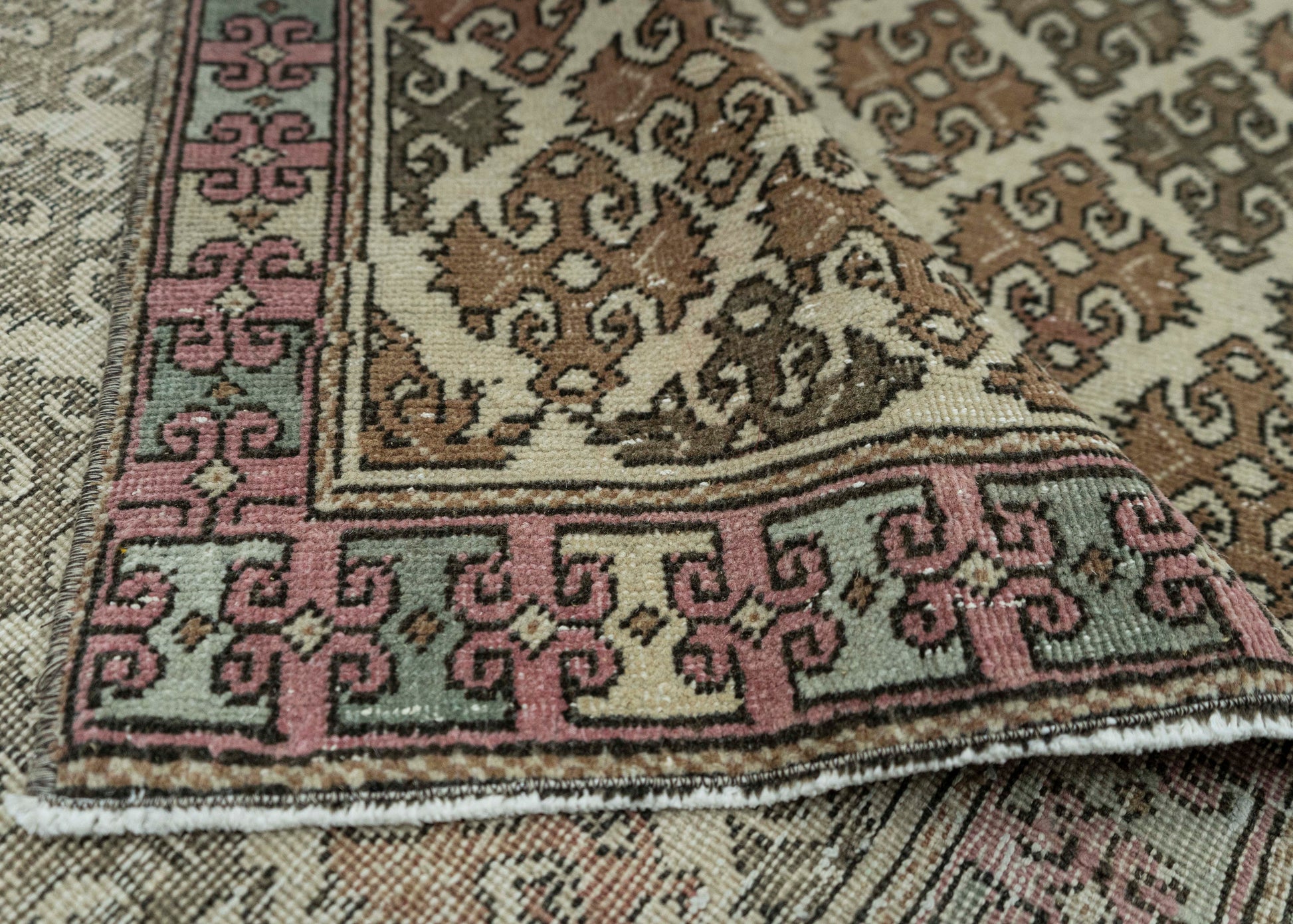 Turkish Vintage Rug  4'4" x 6'3" #20710