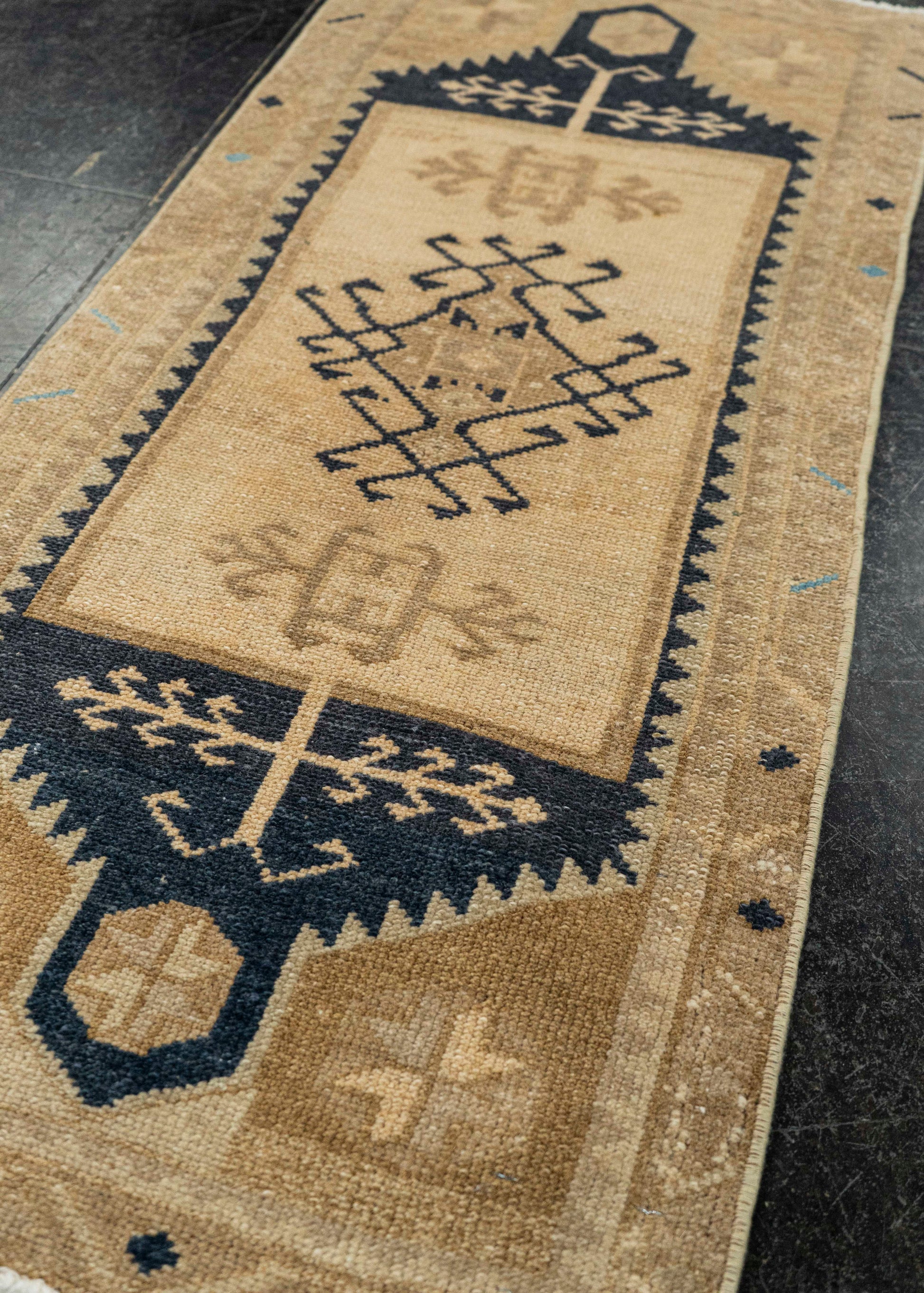 Turkish Yastik Rug  1'7" x  3'9" #22616