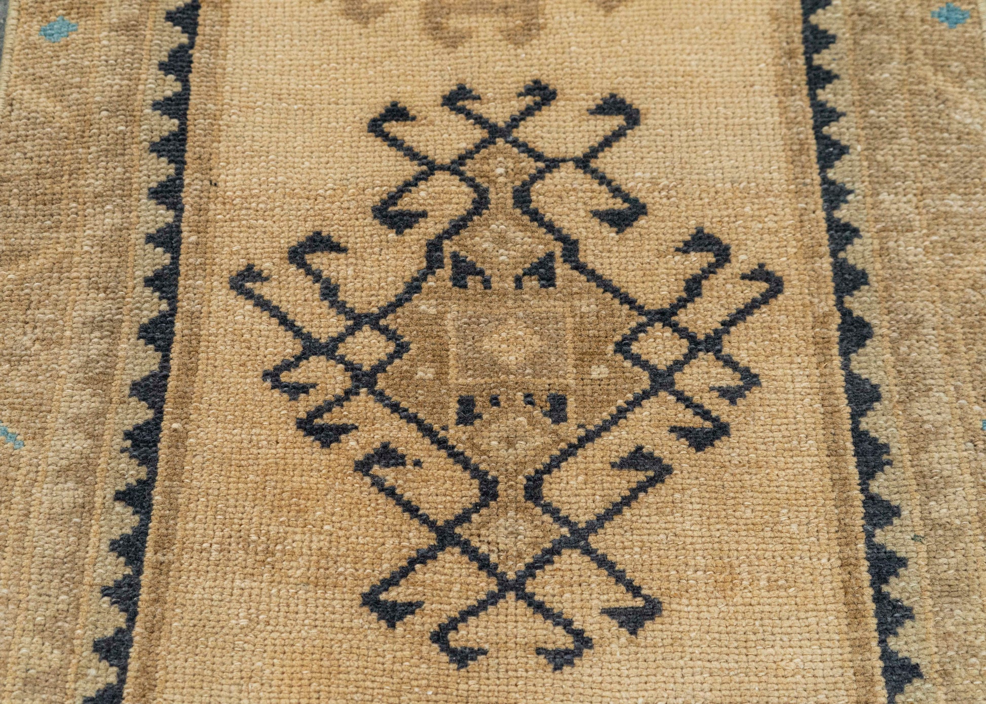 Turkish Yastik Rug  1'7" x  3'9" #22616