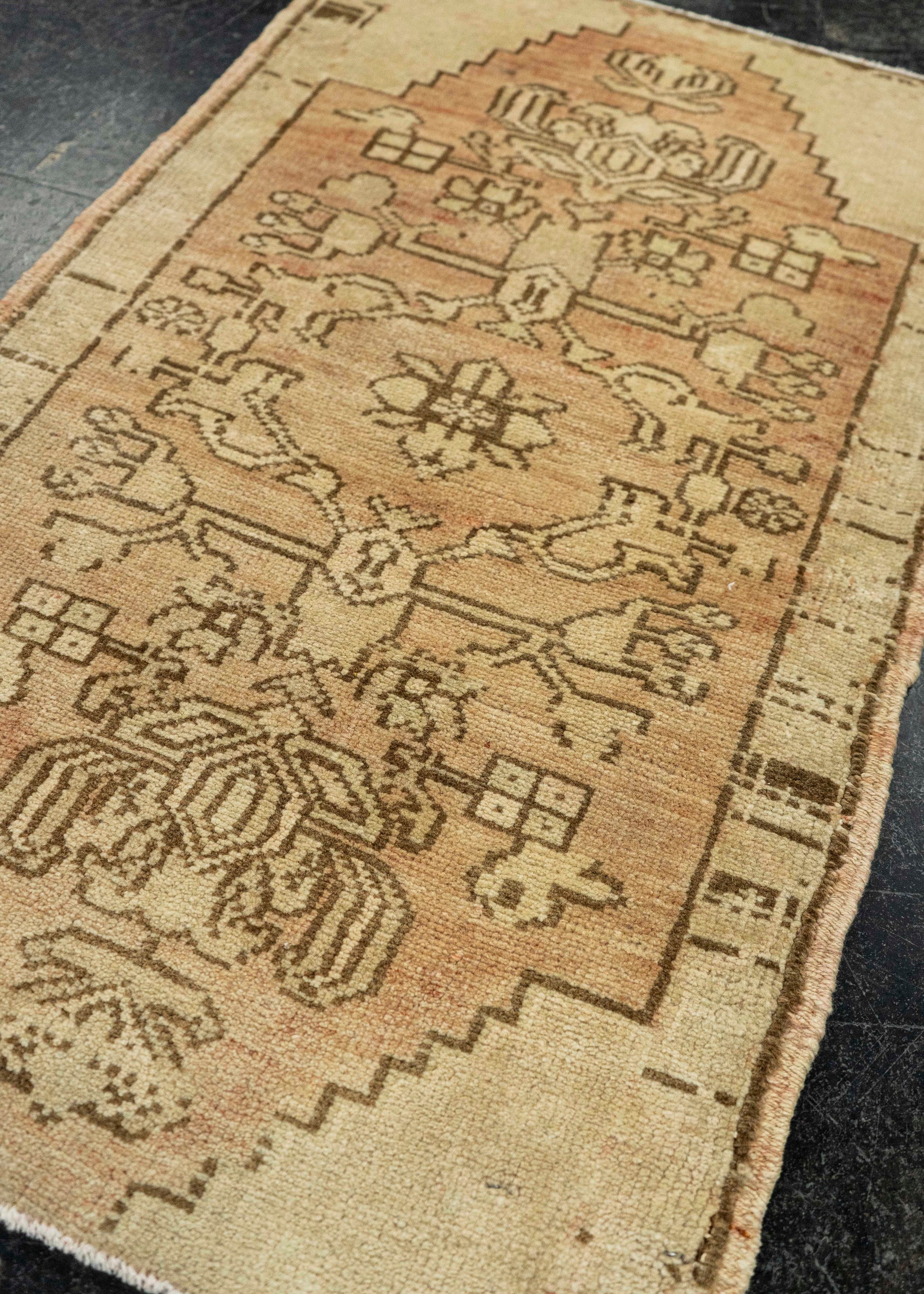 Turkish Yastik Rug  1'9" x  2'11" #22058