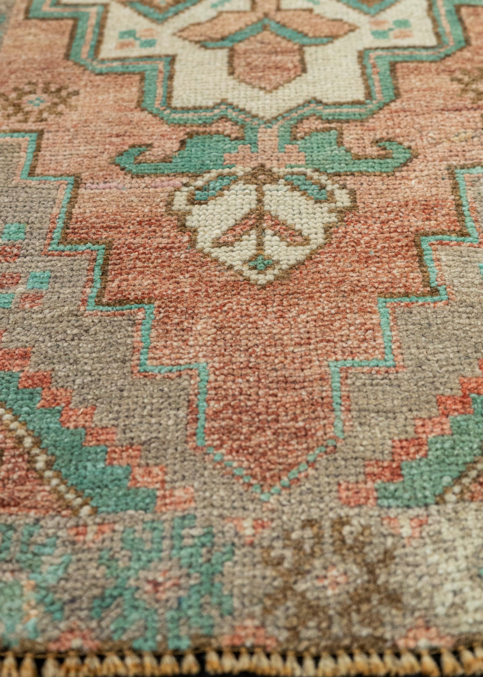 Turkish Yastik Rug  1'6" x  3'2" #22660