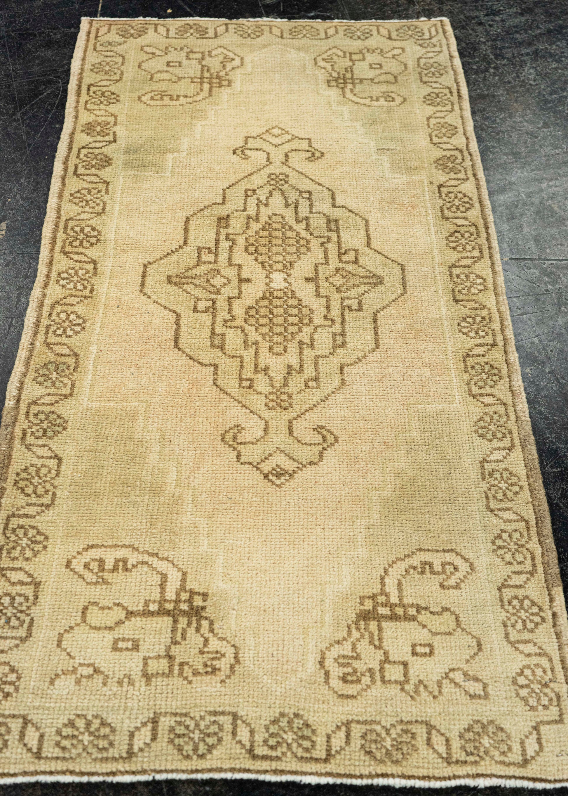 Turkish Yastik Rug  1'8" x  3'1" #22043