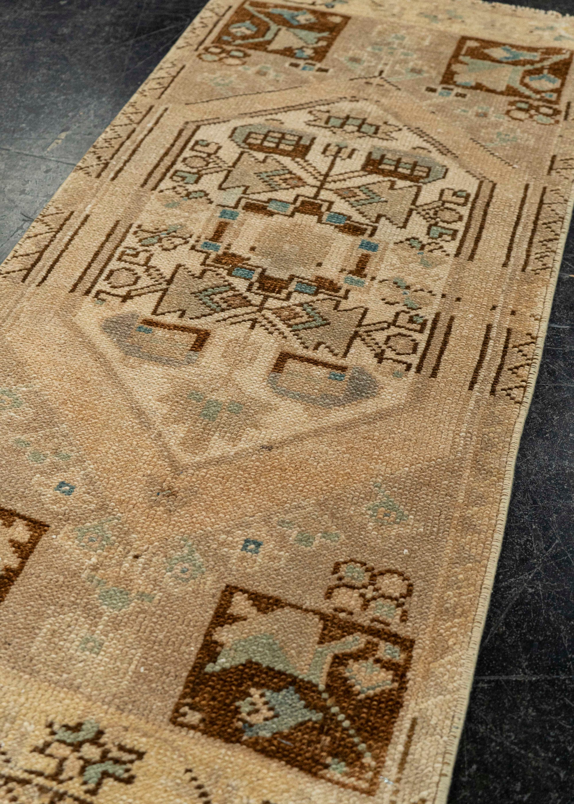 Turkish Yastik Rug  1'6" x  3'2" #22512