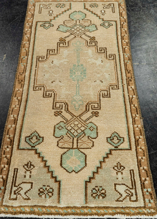 Turkish Yastik Rug  1'6" x  3'2" #22667