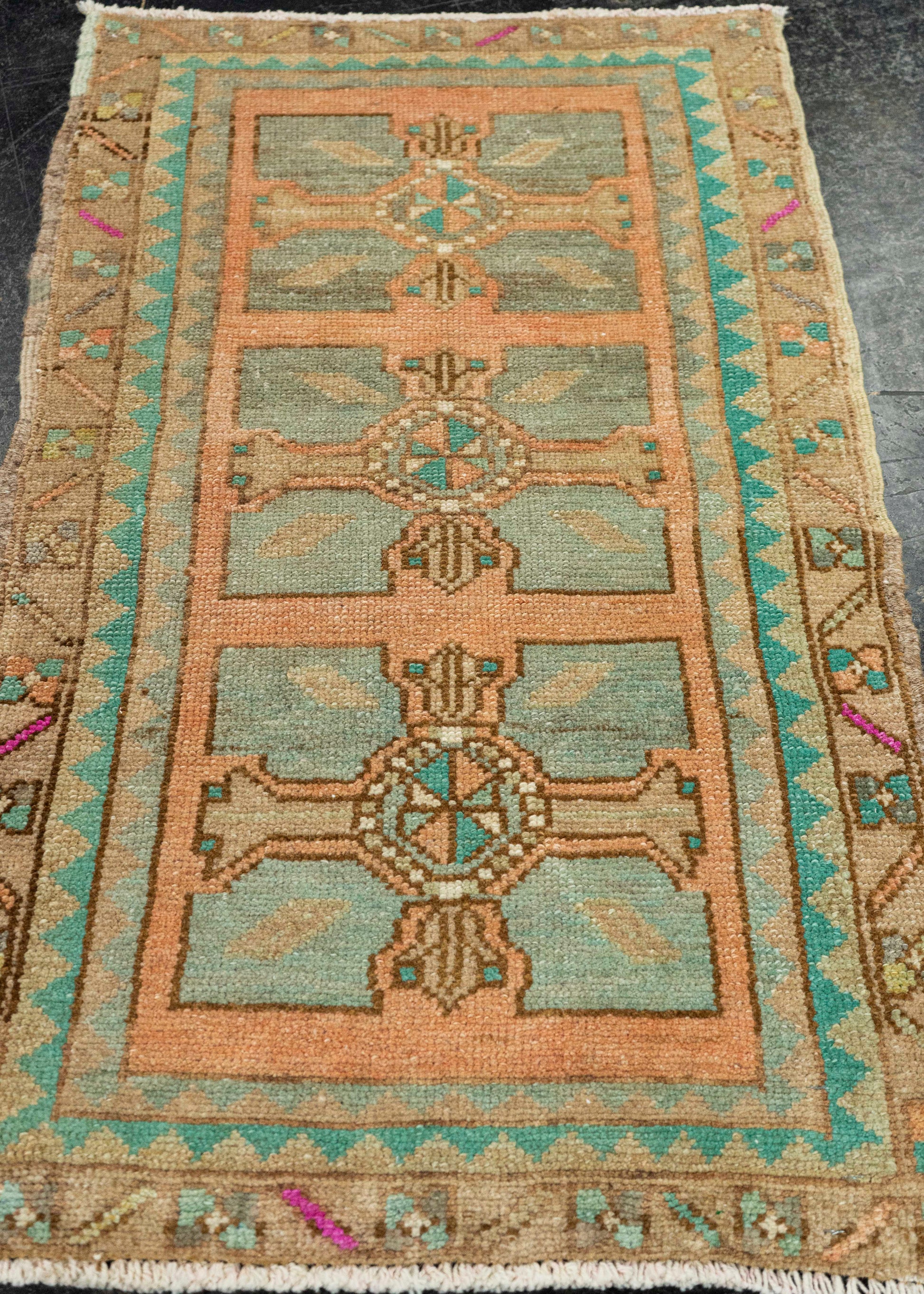 Turkish Yastik Rug  1'8" x  2'10" #22625