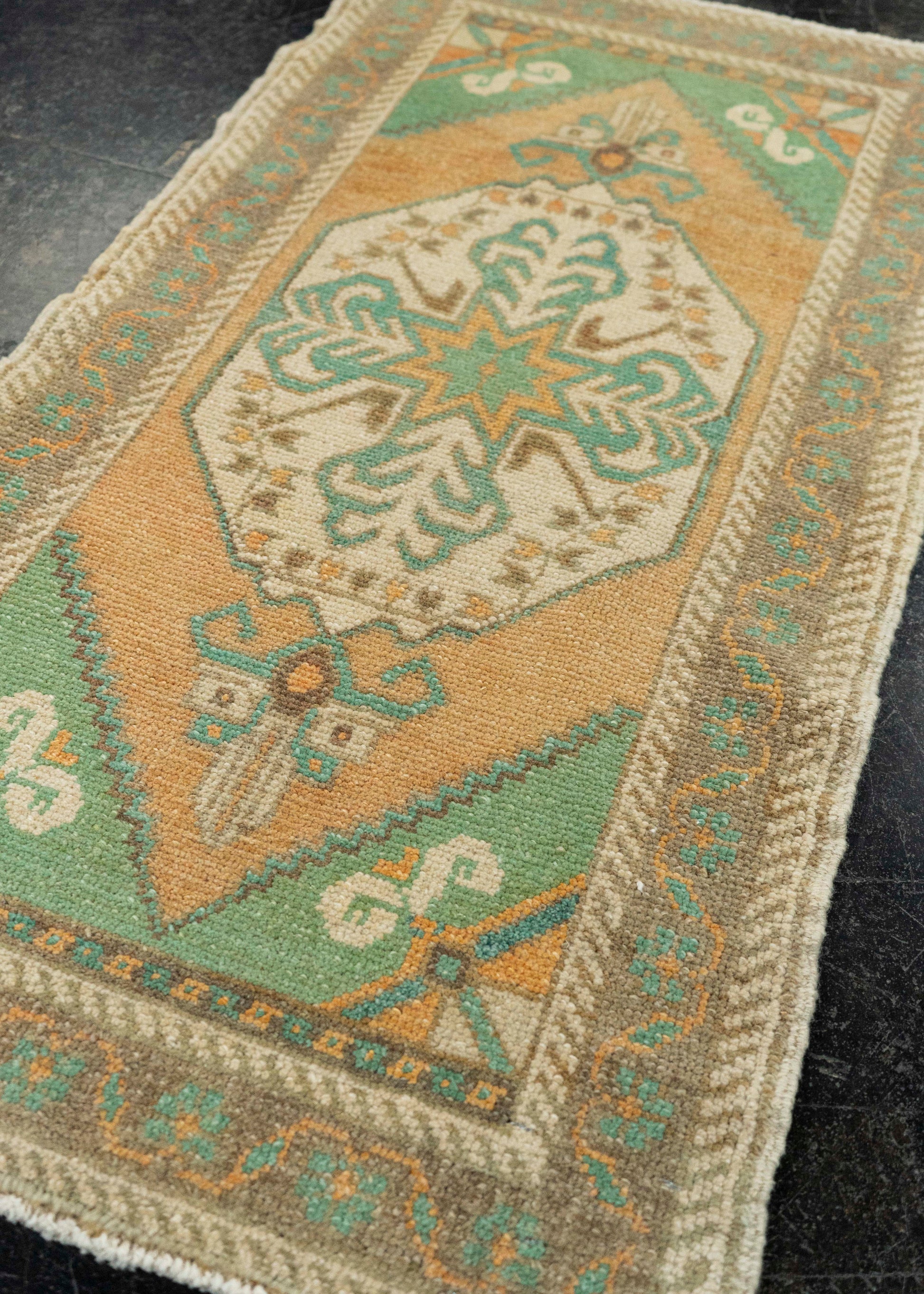 Turkish Yastik Rug  1'8" x  3'3" #22546