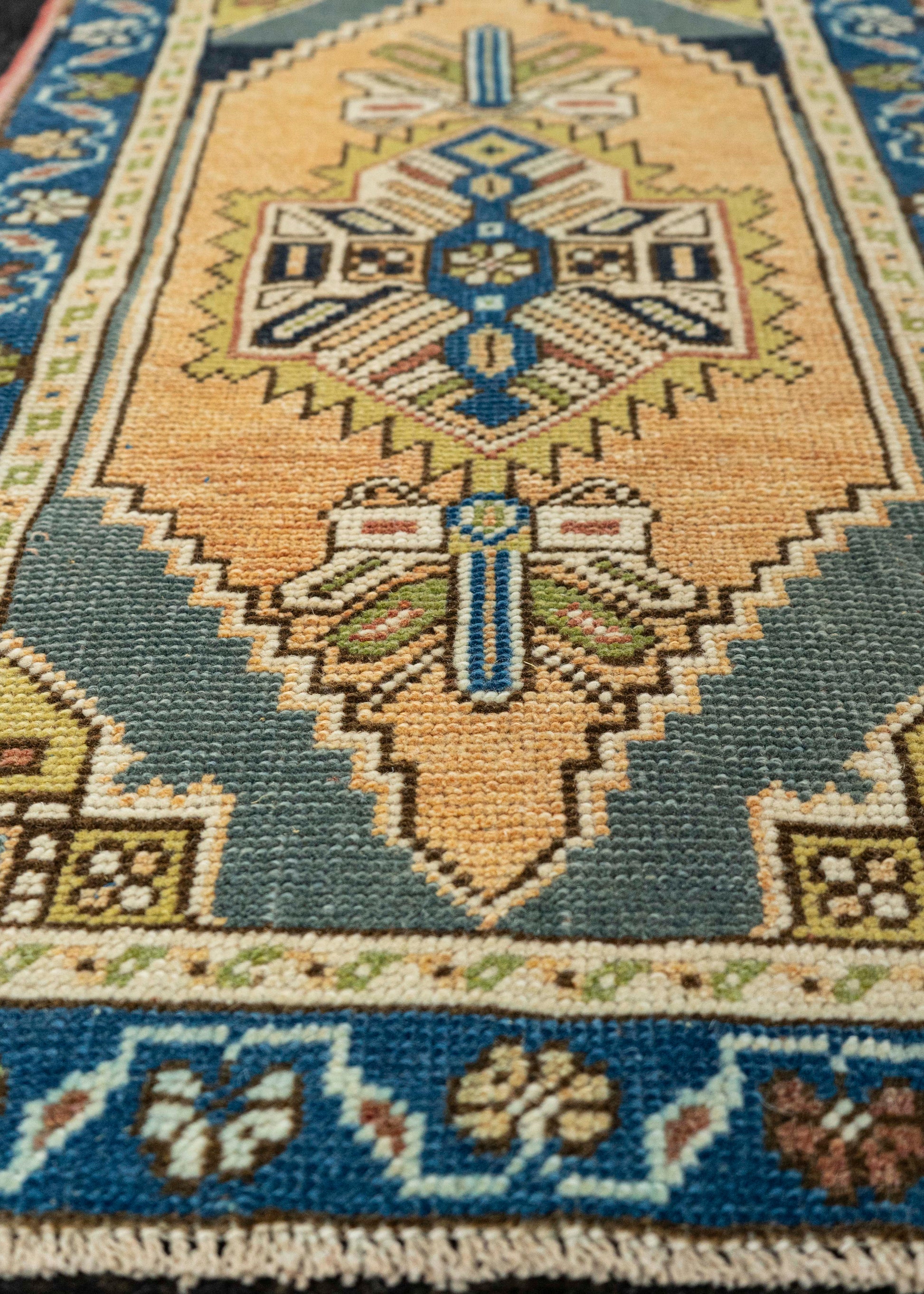 Turkish Yastik Rug  1'10" x  2'10" #22544