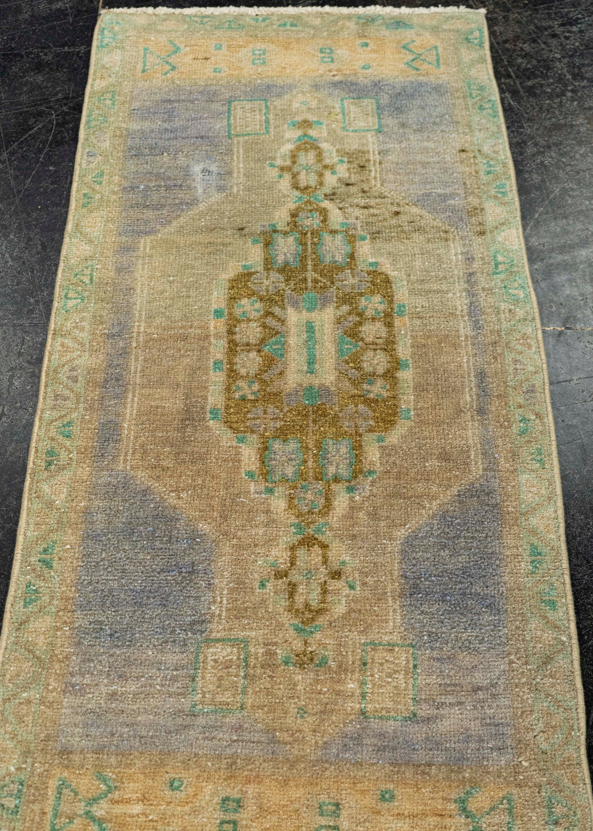 Turkish Yastik Rug  1'5" x  3'2" #22530
