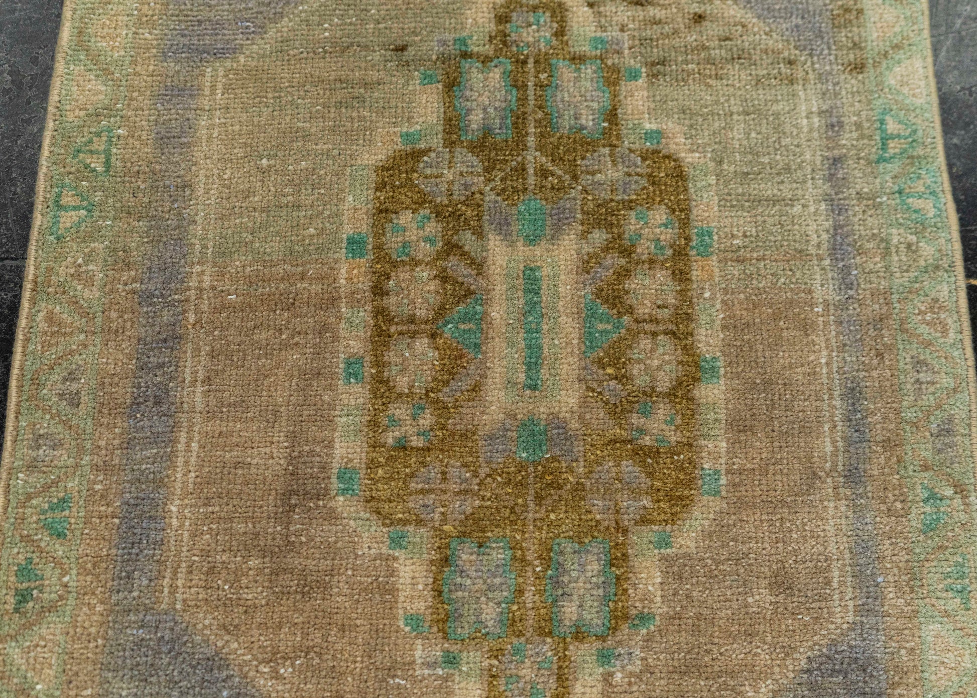 Turkish Yastik Rug  1'5" x  3'2" #22530