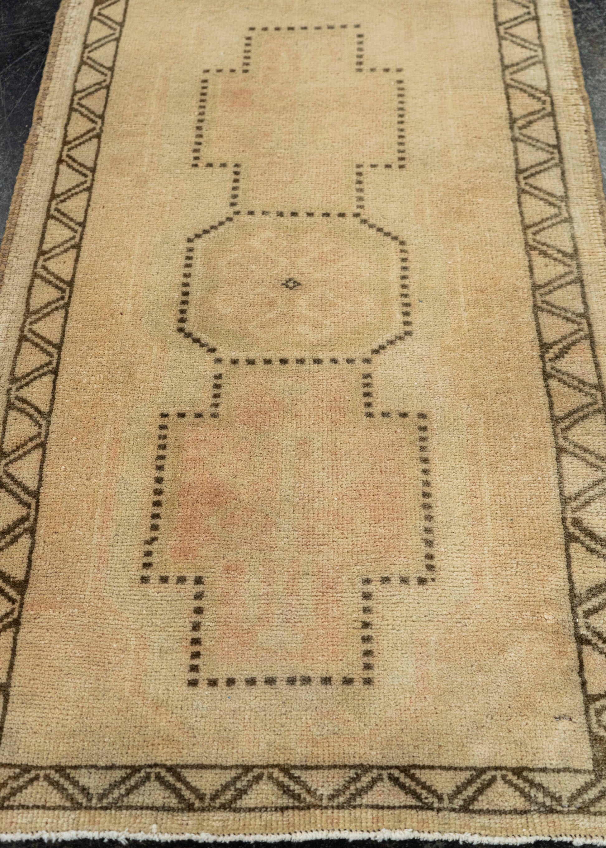 Turkish Yastik Rug  1'9" x  2'11" #22021