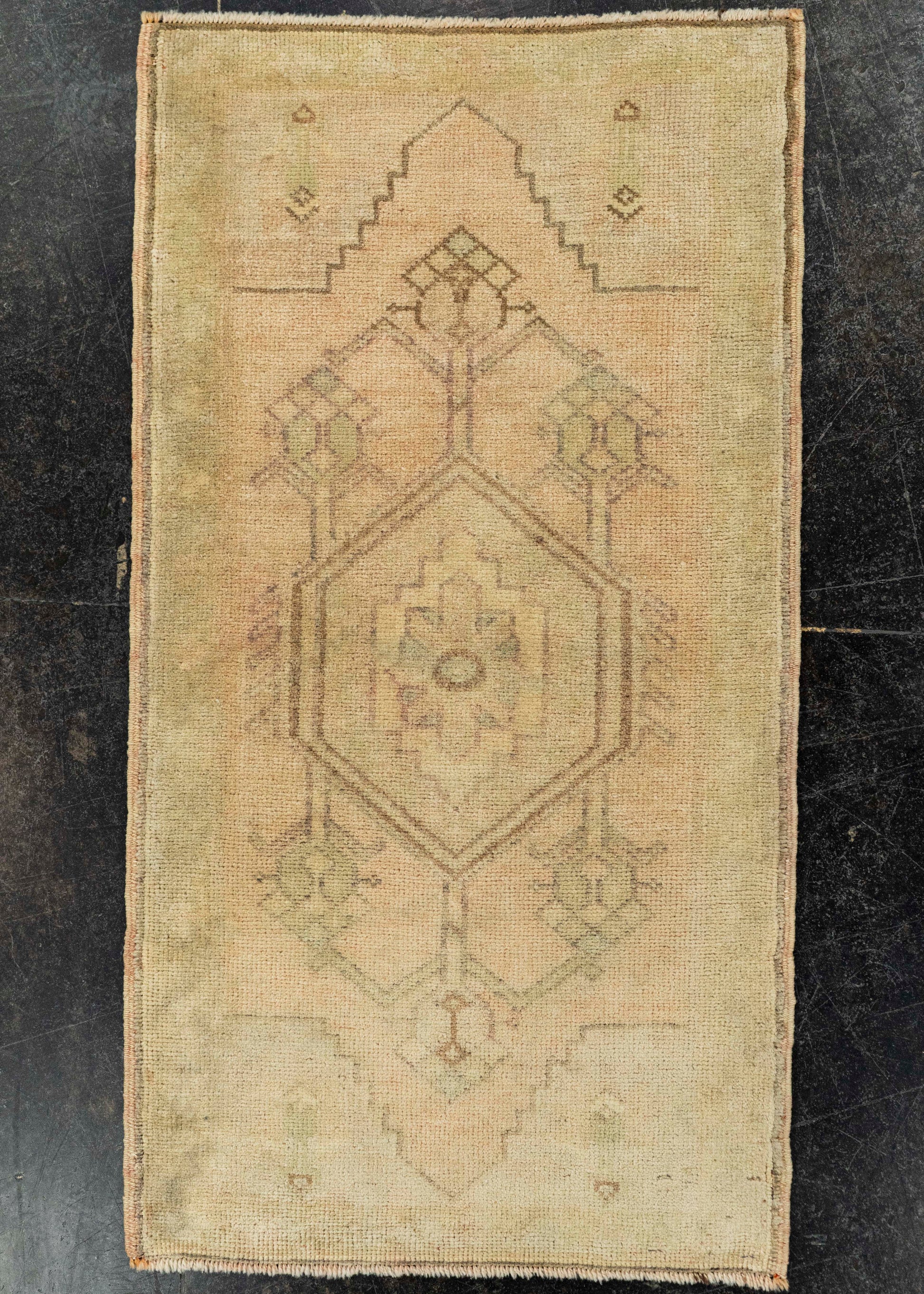 Turkish Yastik Rug  1'7" x  3' #22115