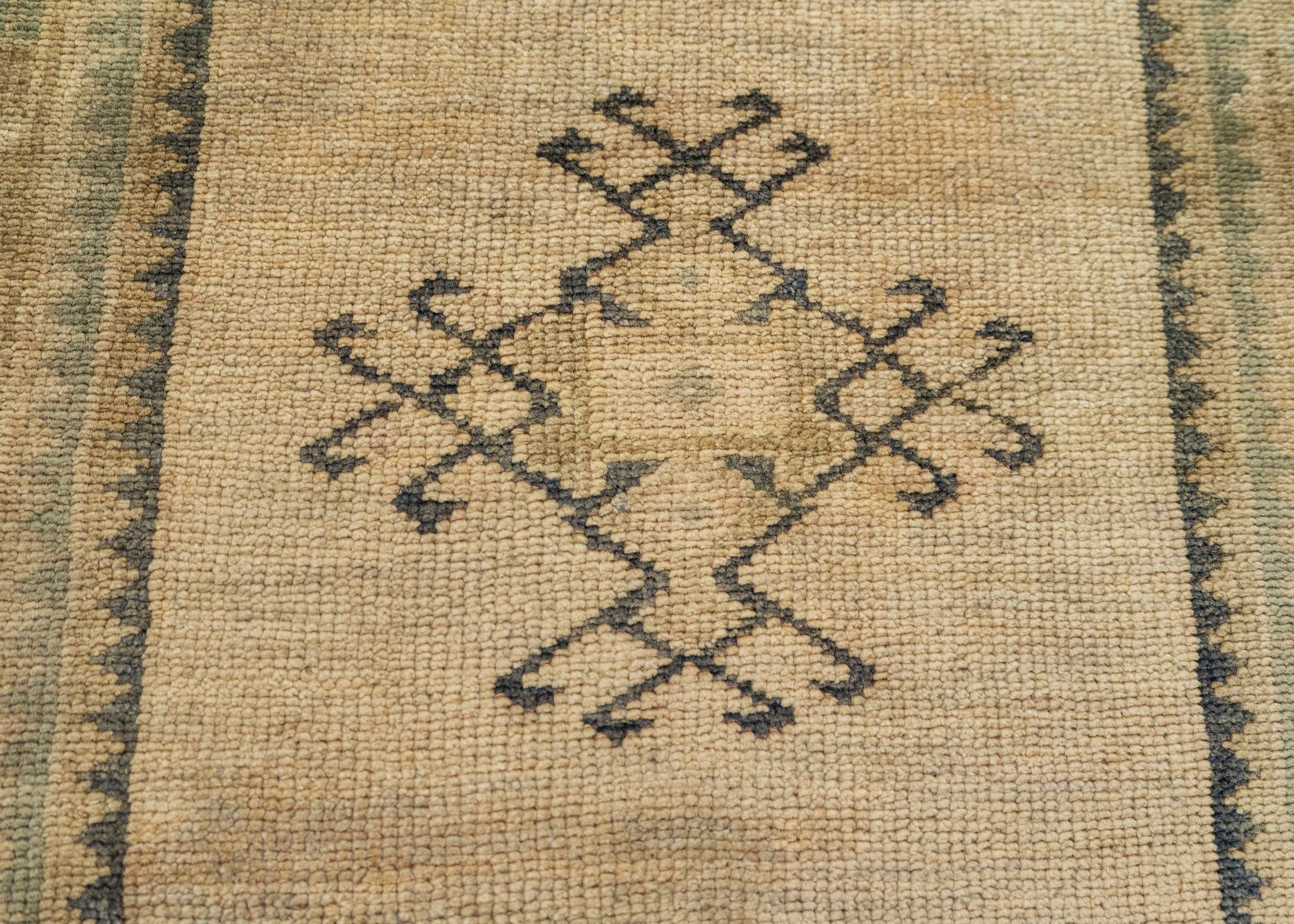 Turkish Yastik Rug  1'9" x  3'2" #22112