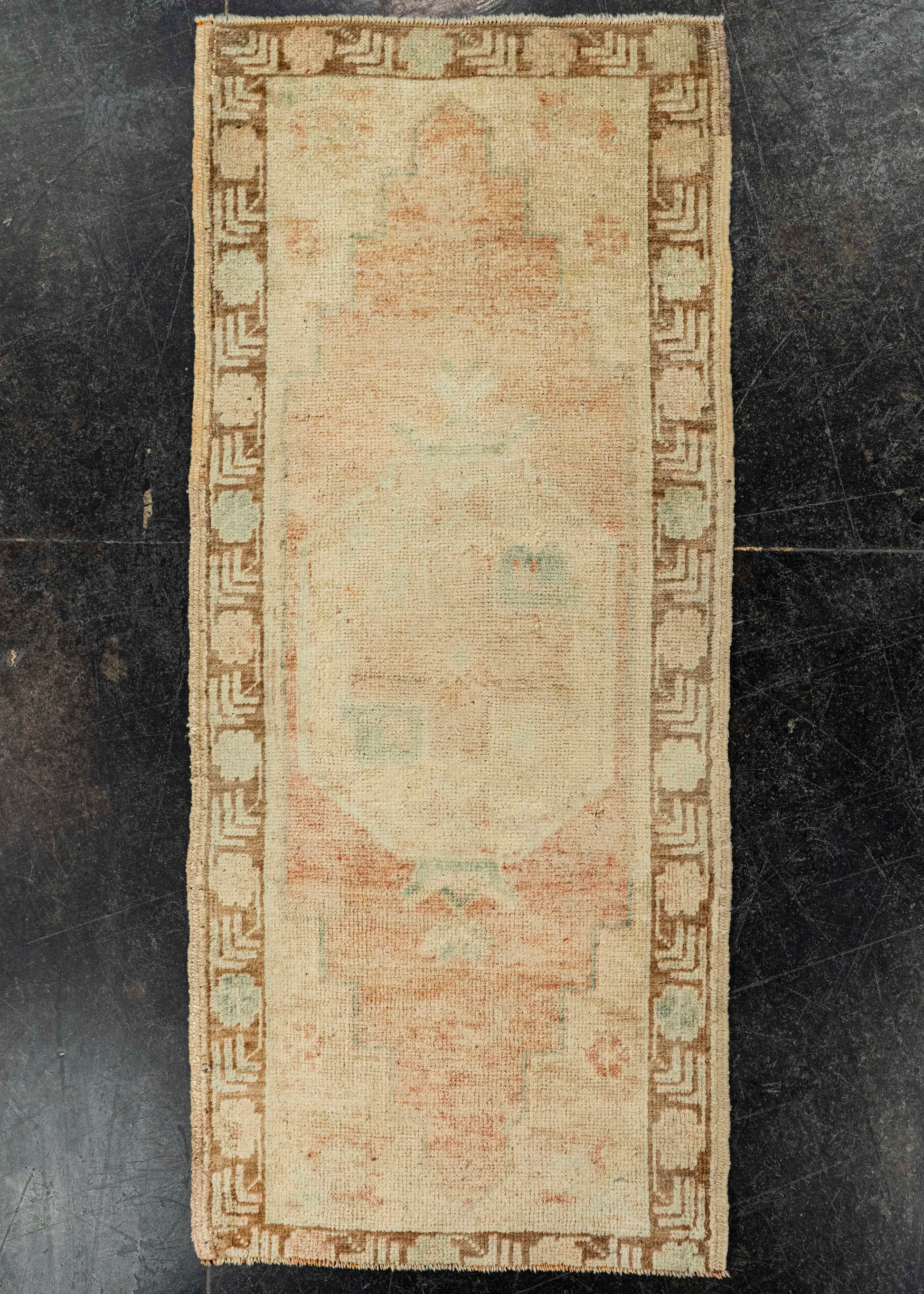 Turkish Yastik Rug  1'6" x  3'5" #22034