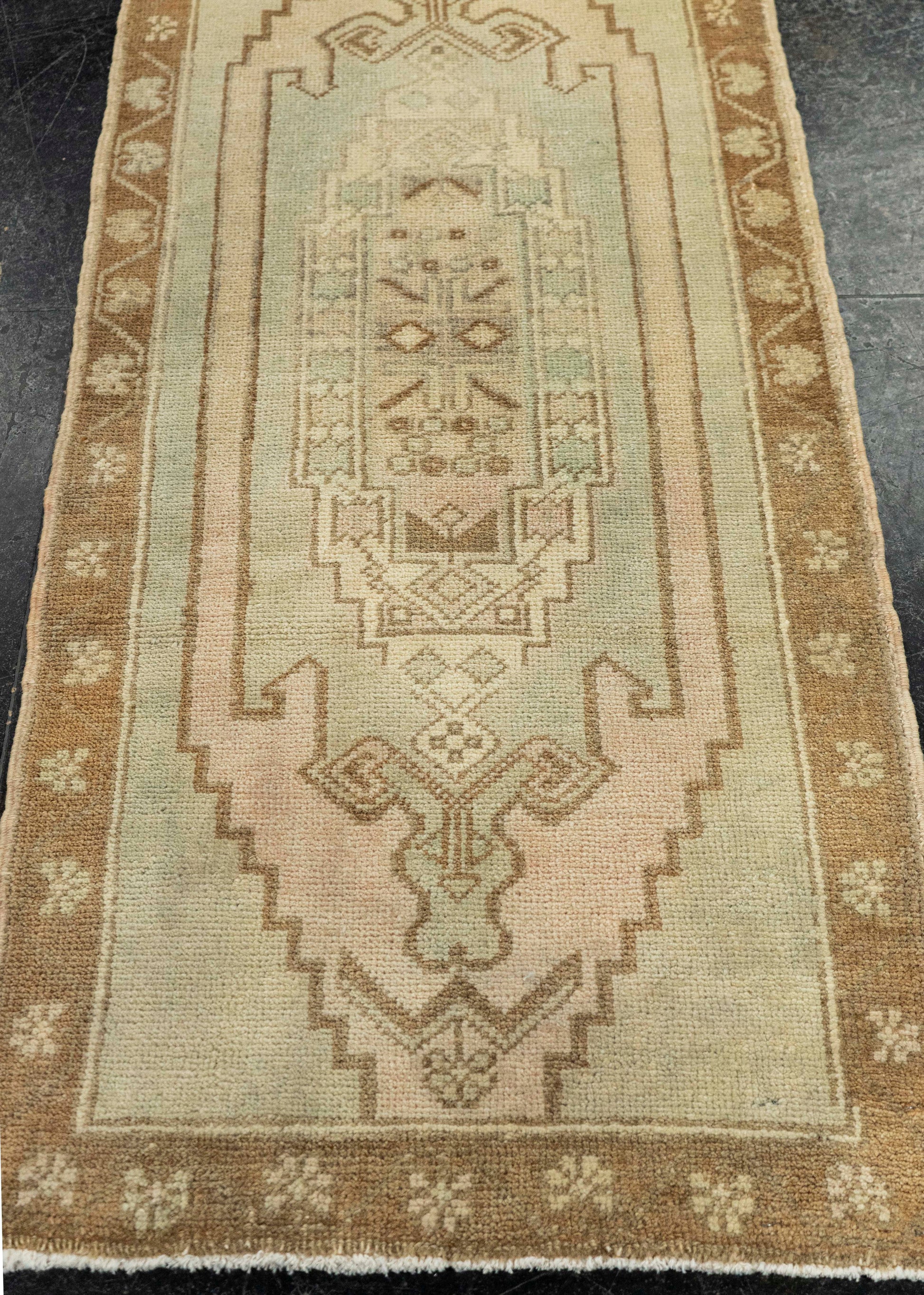 Turkish Yastik Rug  1'8" x  3'8" #22028