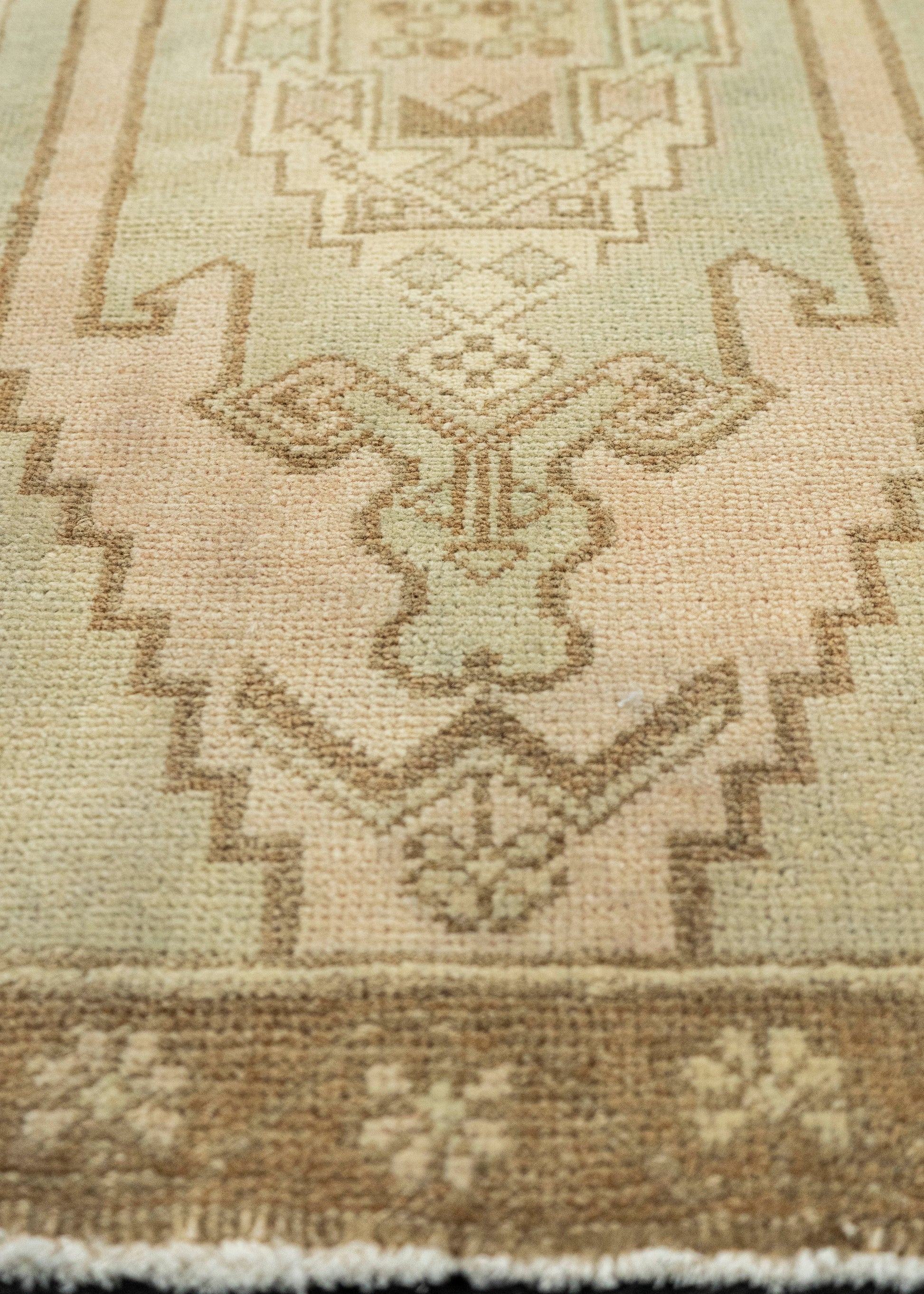 Turkish Yastik Rug  1'8" x  3'8" #22028