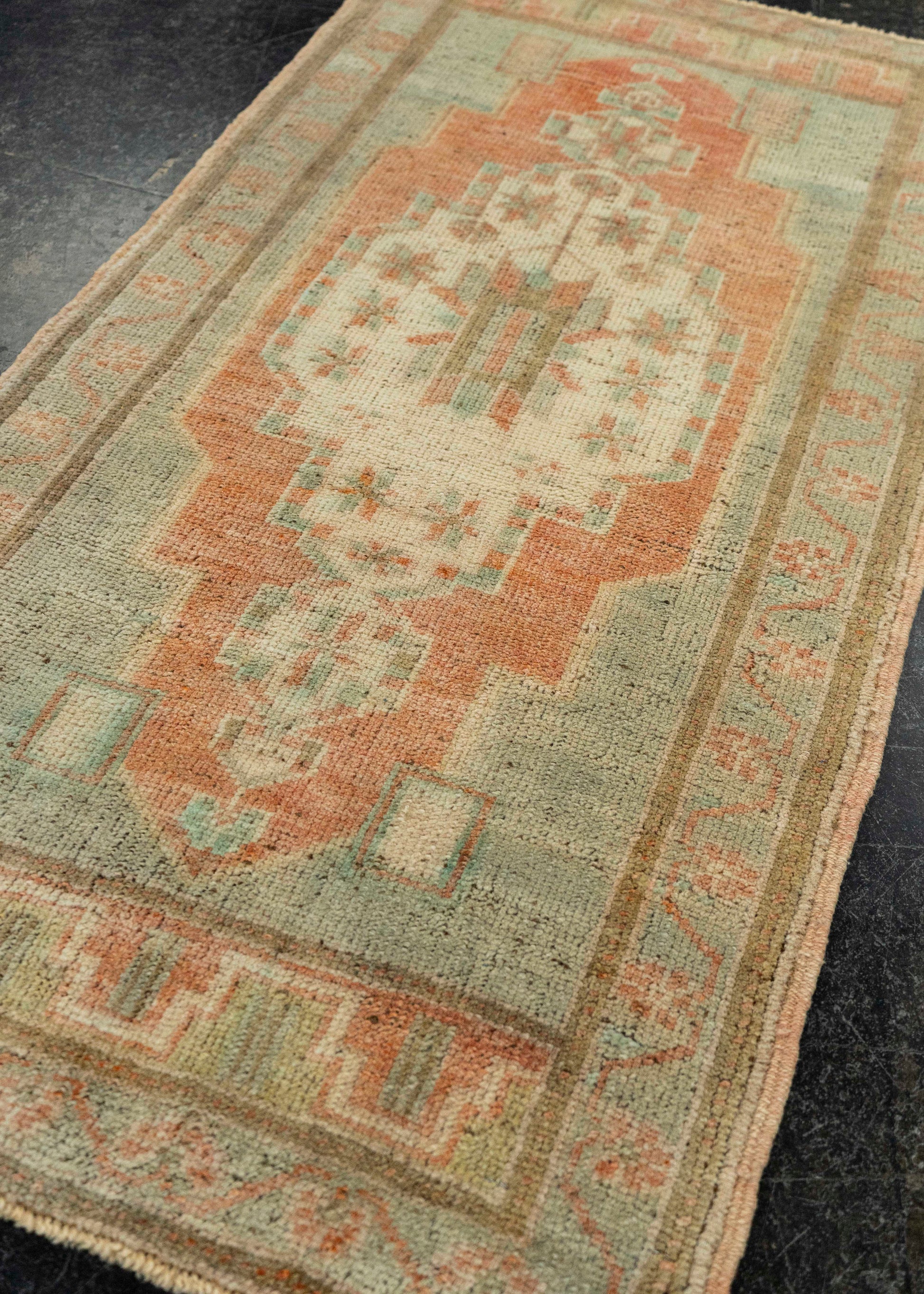 Turkish Yastik Rug  1'10" x  3'7" #22082