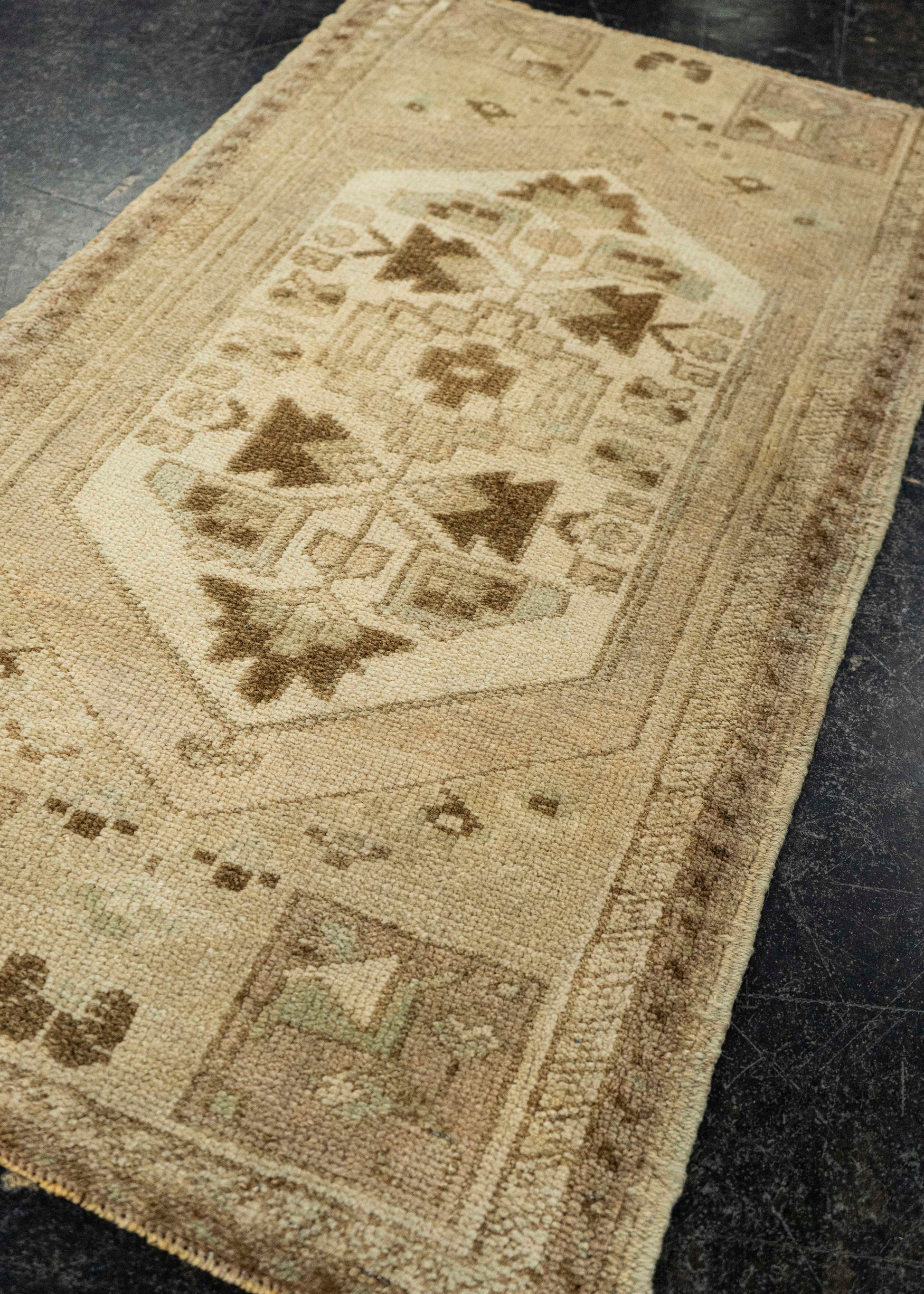 Turkish Yastik Rug  1'9" x  3'1" #22120