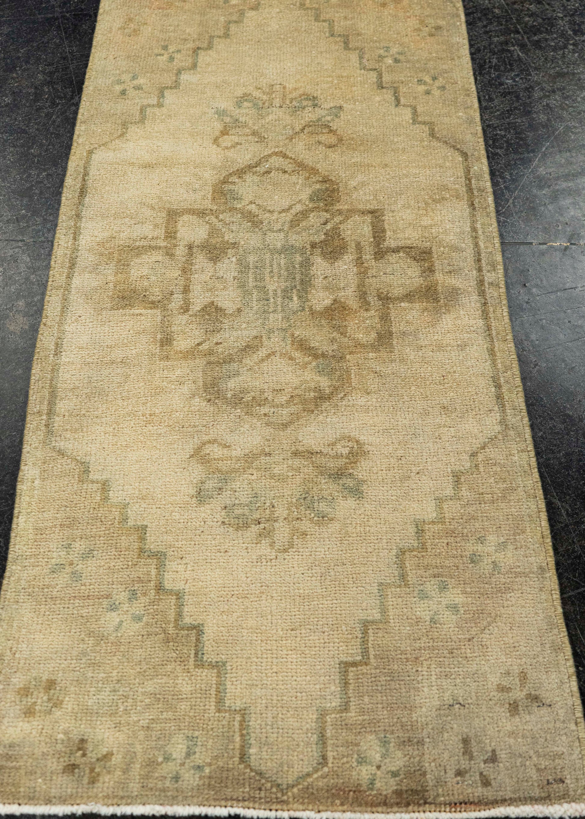 Turkish Yastik Rug  1'6" x  3'3" #22090