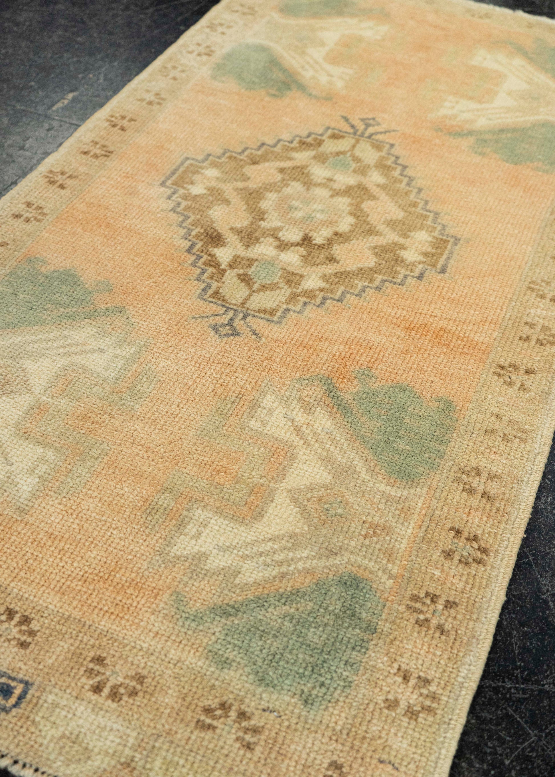 Turkish Yastik Rug  1'7" x  2'11" #22122