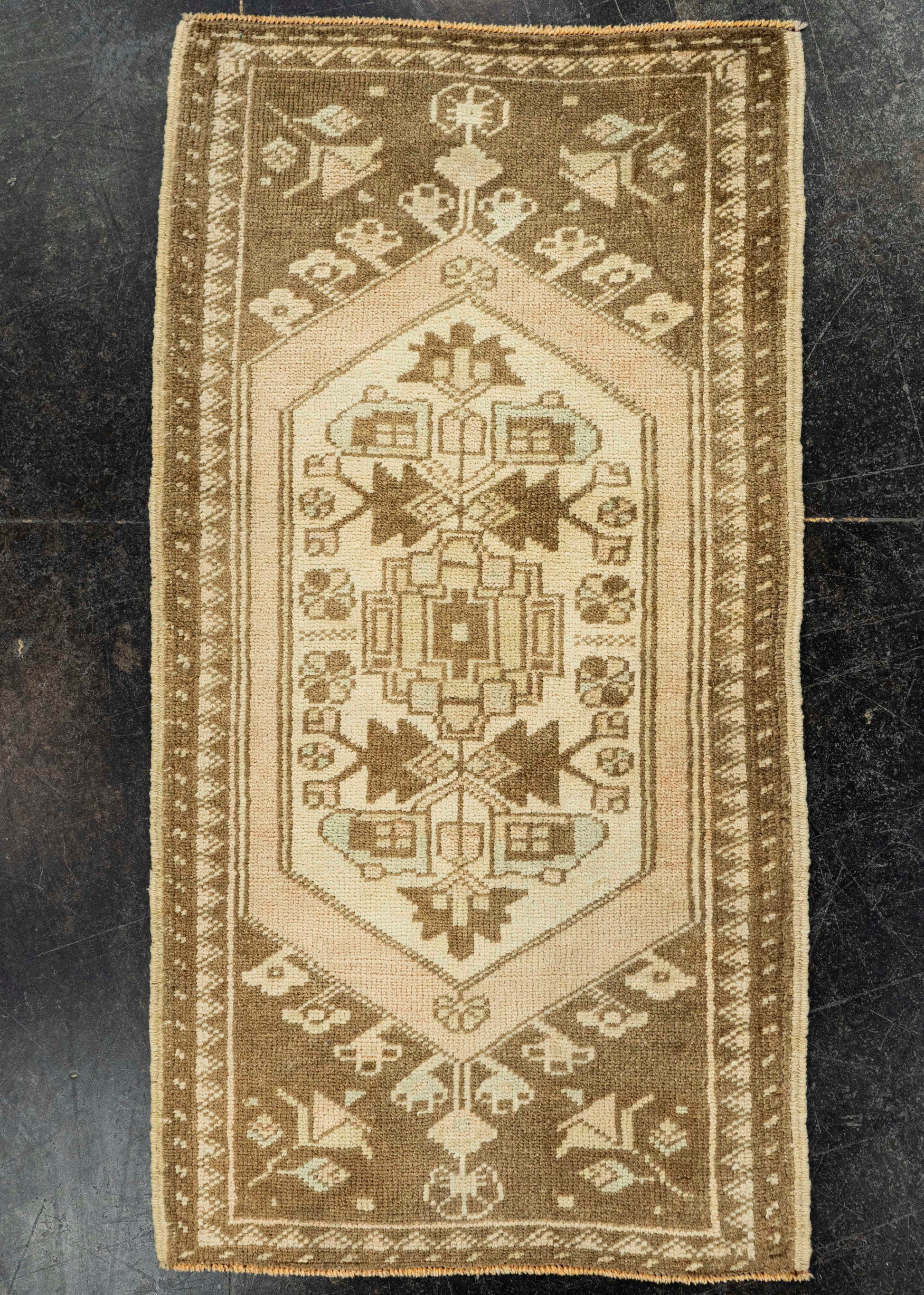 Turkish Yastik Rug  1'8" x  3'1" #22066