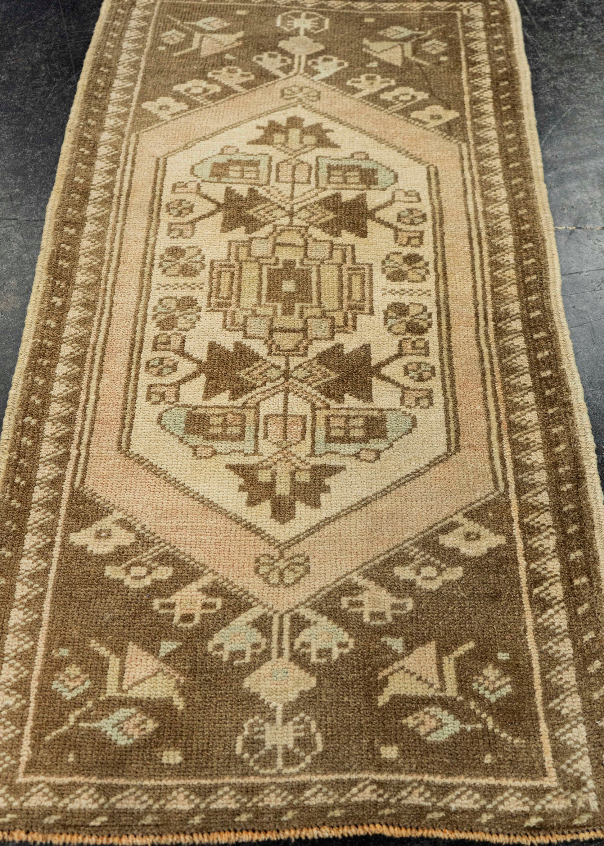 Turkish Yastik Rug  1'8" x  3'1" #22066