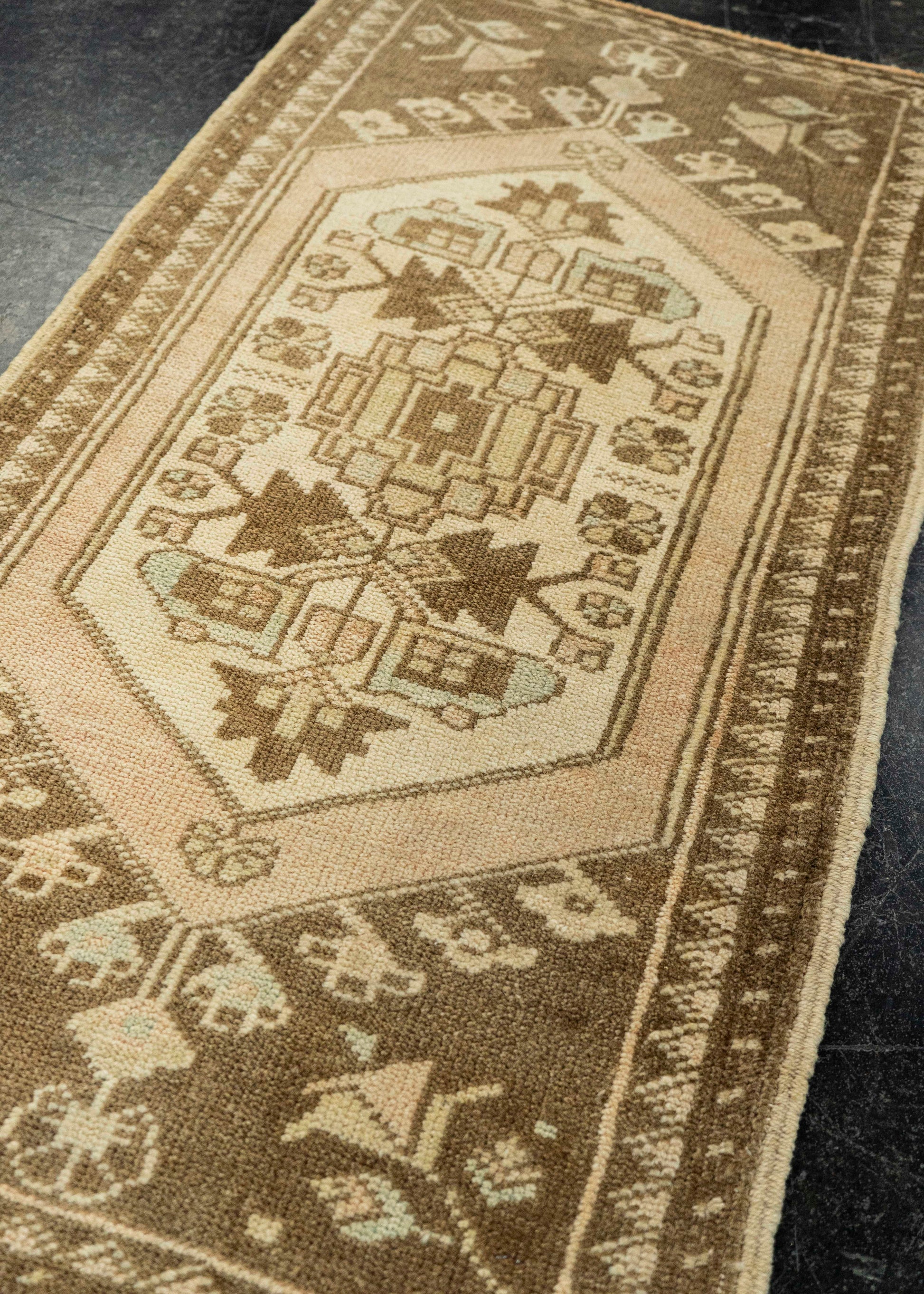 Turkish Yastik Rug  1'8" x  3'1" #22066