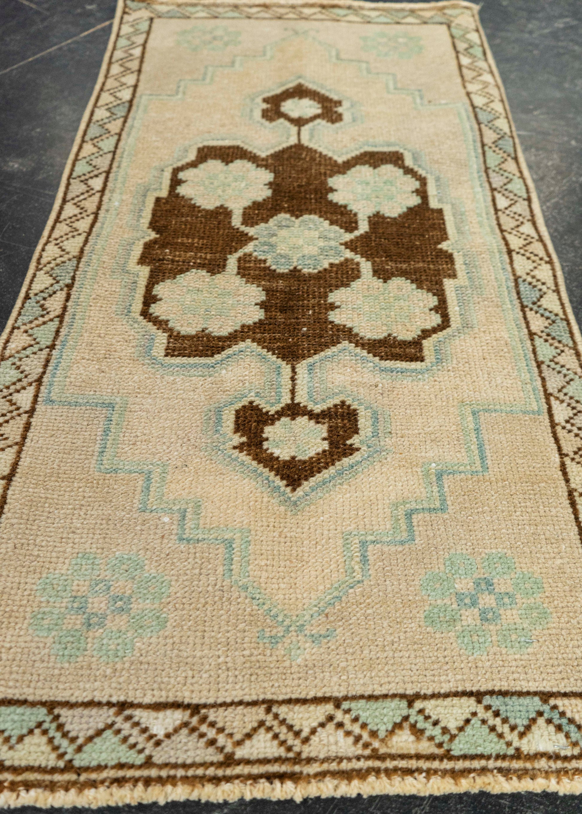Turkish Mini Rug Oriental Hand Knotted Vintage Rug 1'6" x 3' #21291