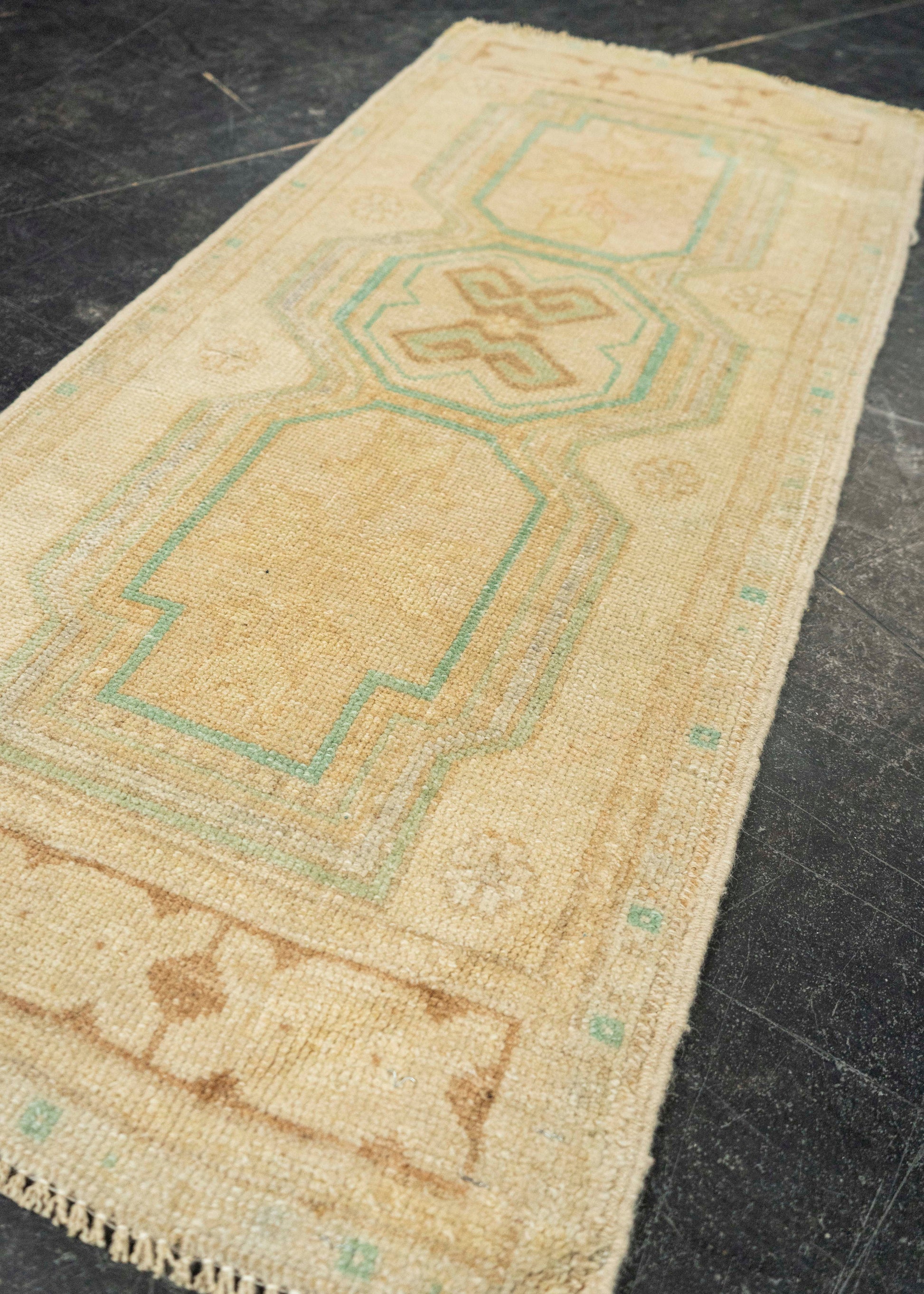 Turkish Mini Rug Oriental Hand Knotted Vintage Rug 1'6" x 3'6" #21207