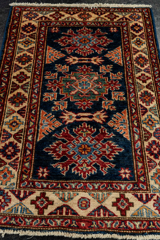Oriental Handmade Rug  2'2" x 3'3" #22887