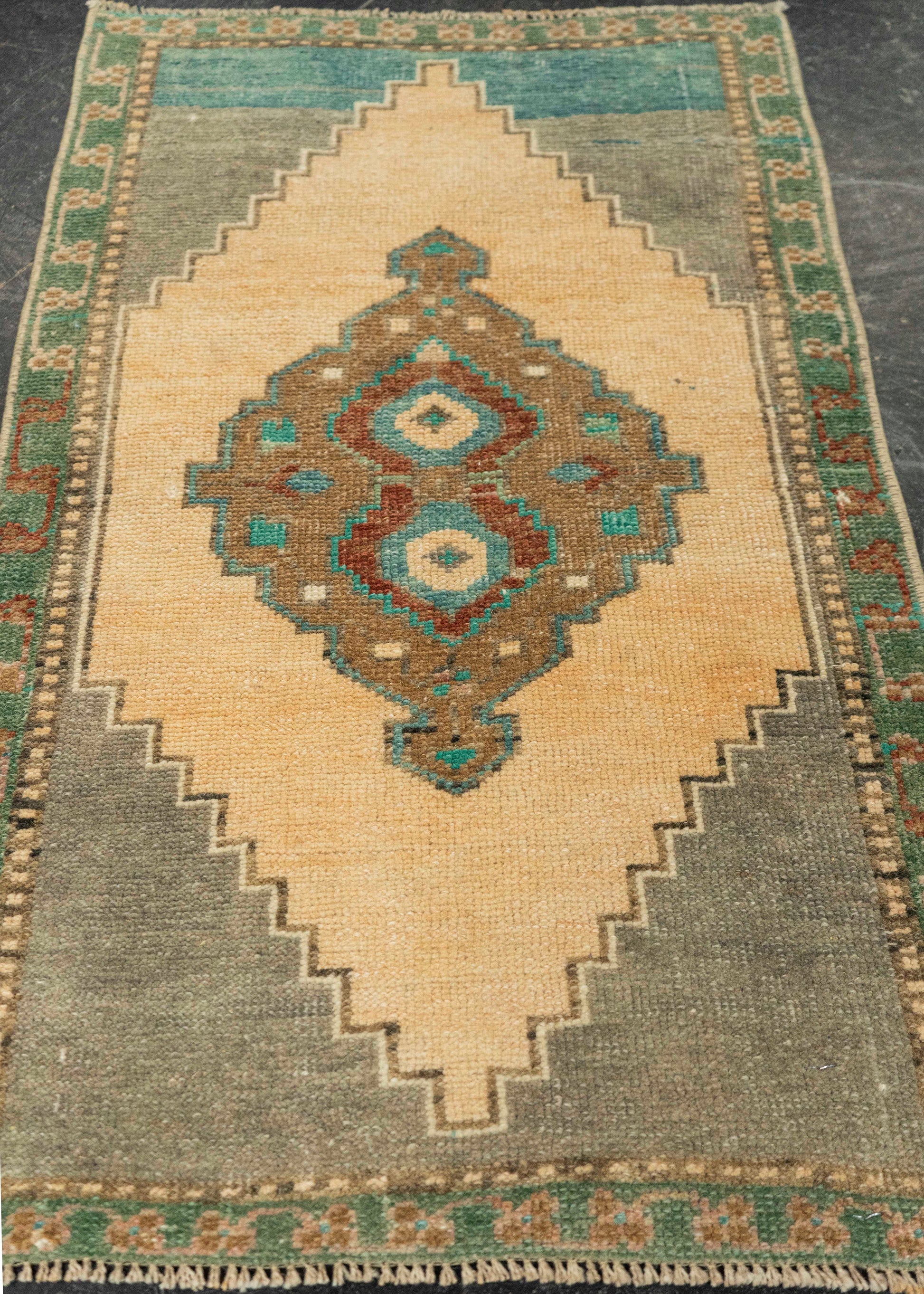Turkish Mini Rug Oriental Hand Knotted Vintage Rug 1'7" x 2'7" #21268
