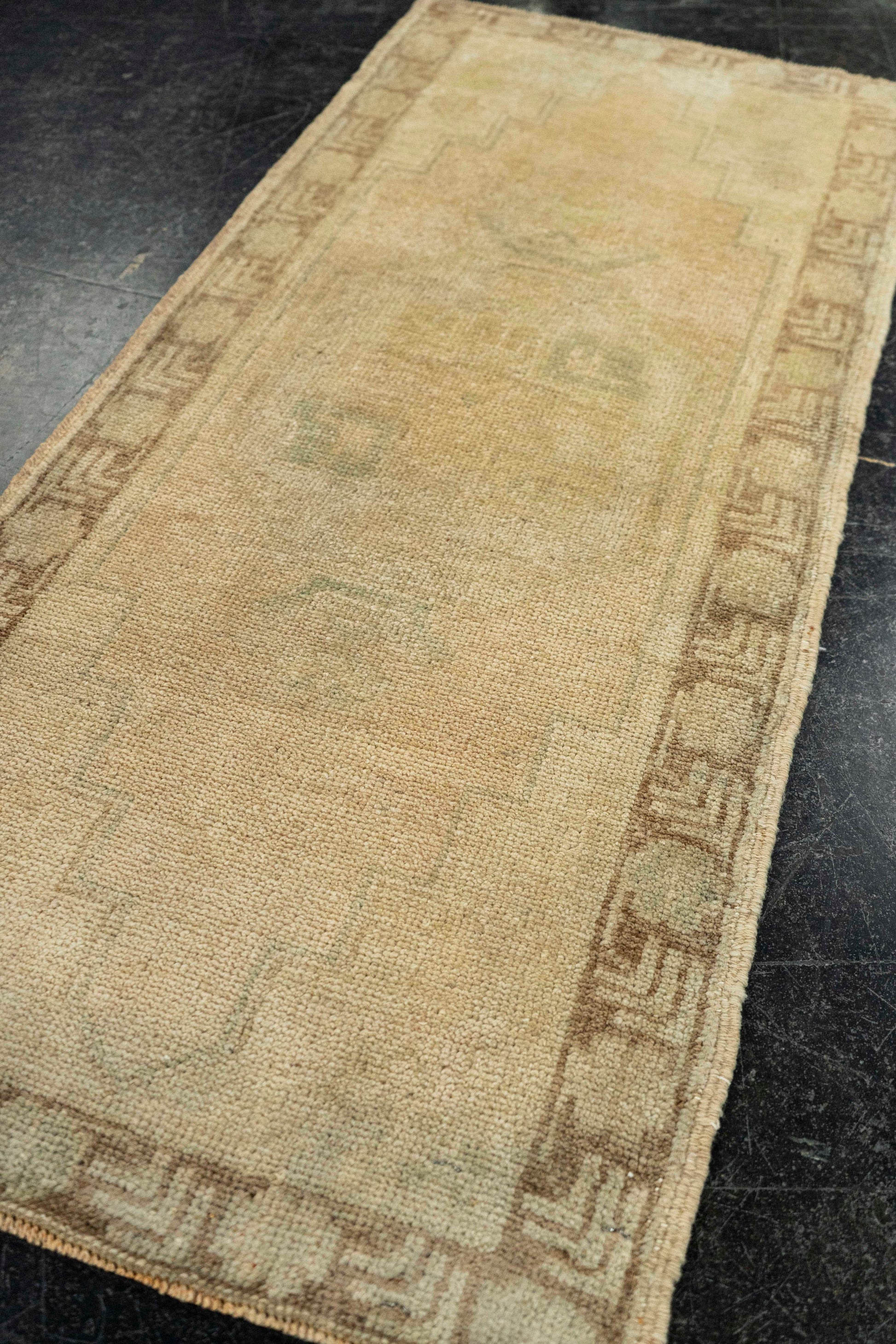 Turkish Mini Rug Oriental Hand Knotted Vintage Rug  1'6" x  3'7" #22019