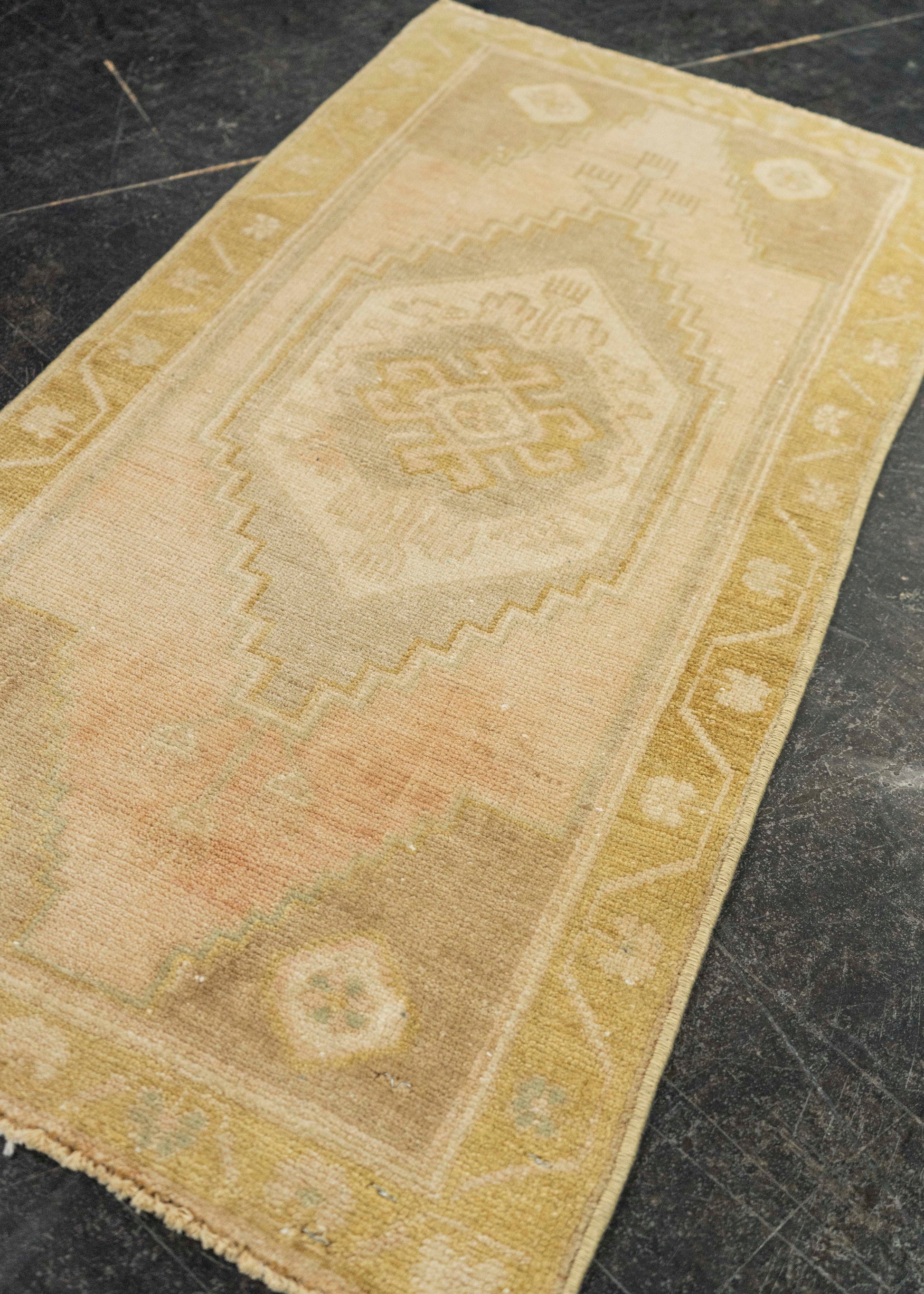 Turkish Mini Rug Oriental Hand Knotted Vintage Rug 1'6" x 2'11" #21242