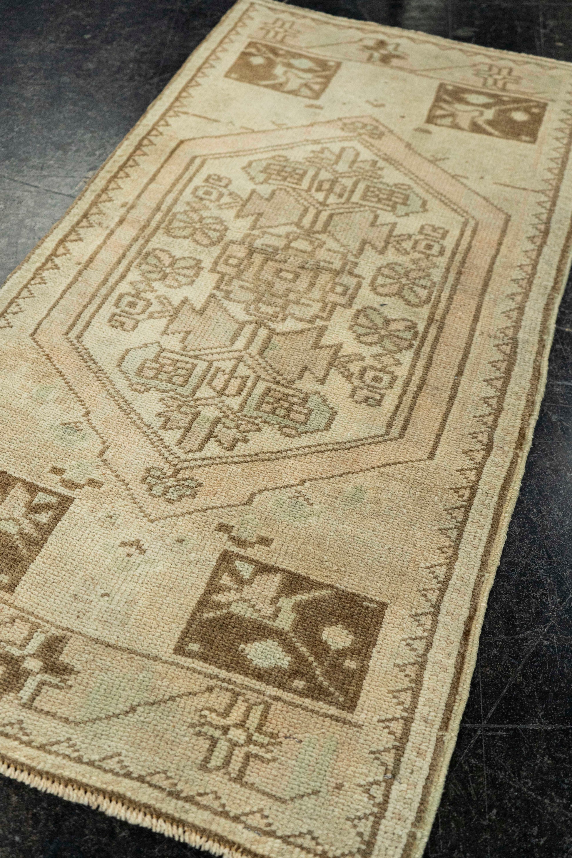 Turkish Mini Rug Oriental Hand Knotted Vintage Rug  1'6" x  3' #22064