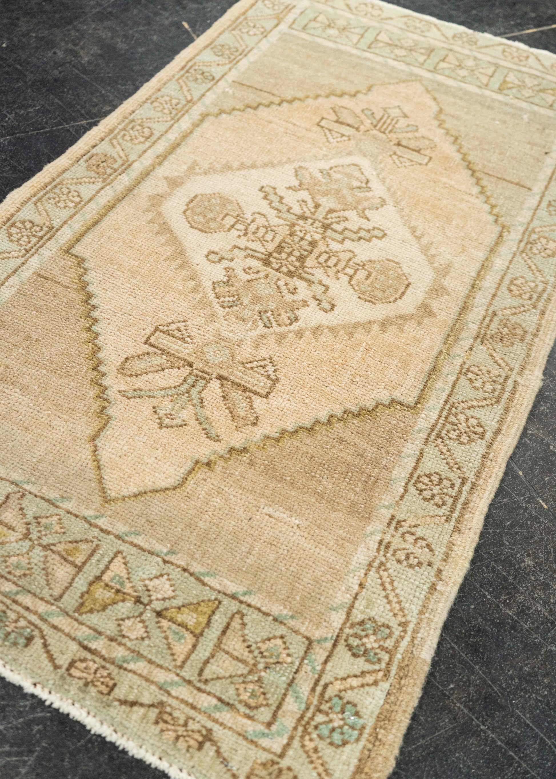 Turkish Mini Rug Oriental Hand Knotted Vintage Rug 1'9" x 3'1" #21060