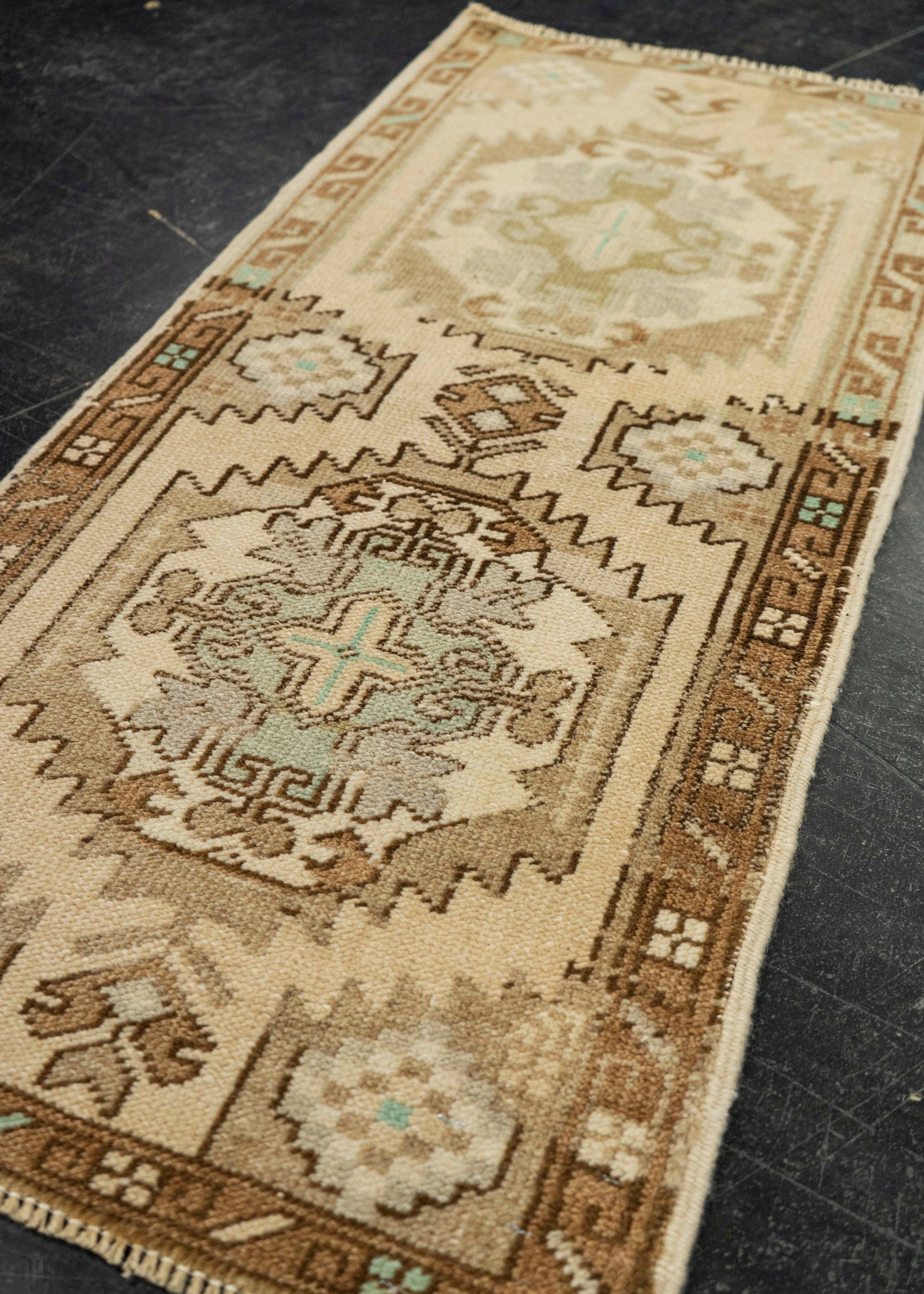 Turkish Mini Rug Oriental Hand Knotted Vintage Rug 1'7" x 3'4" #21256