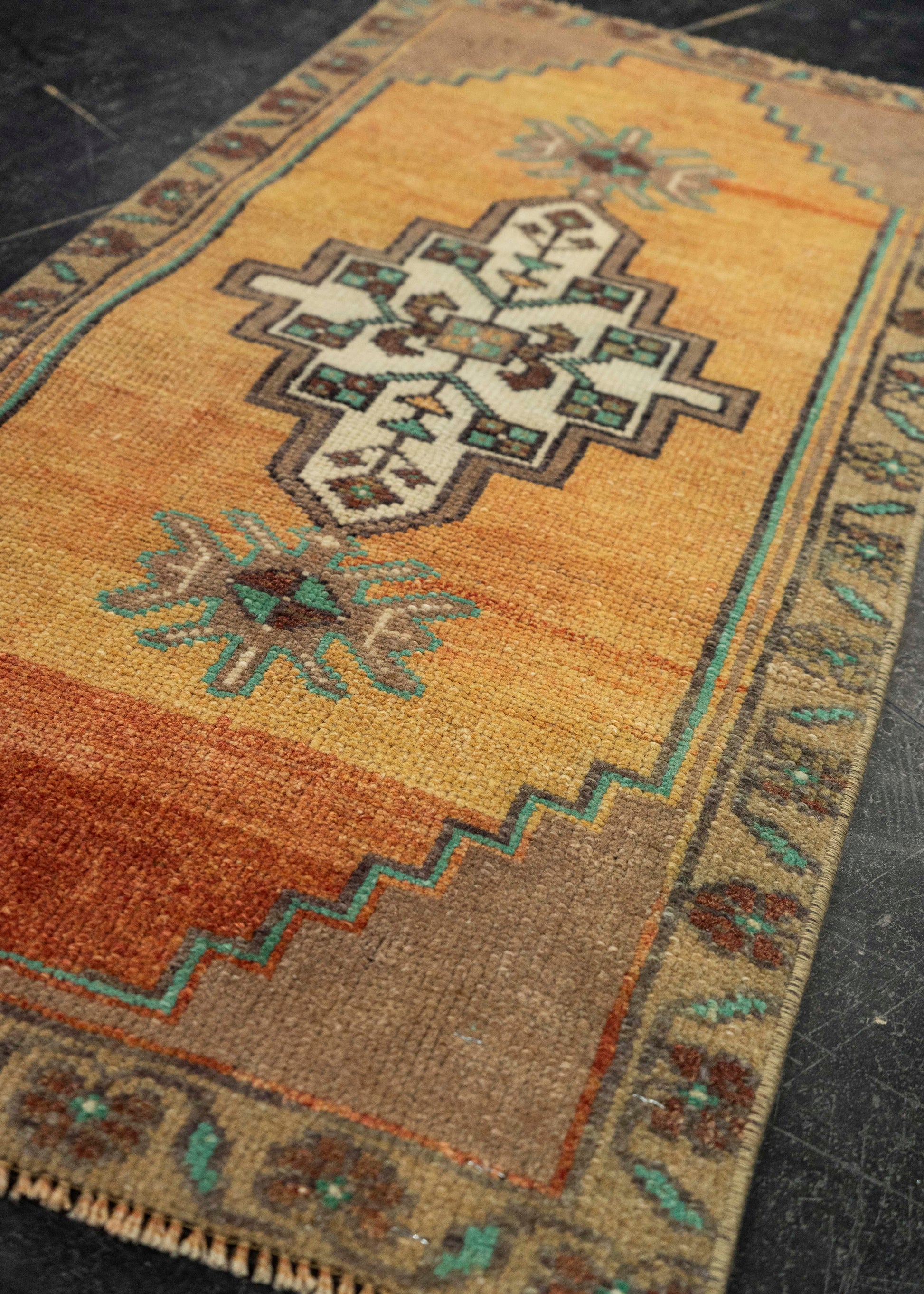 Turkish Mini Rug Oriental Hand Knotted Vintage Rug 1'7" x 3' #21220