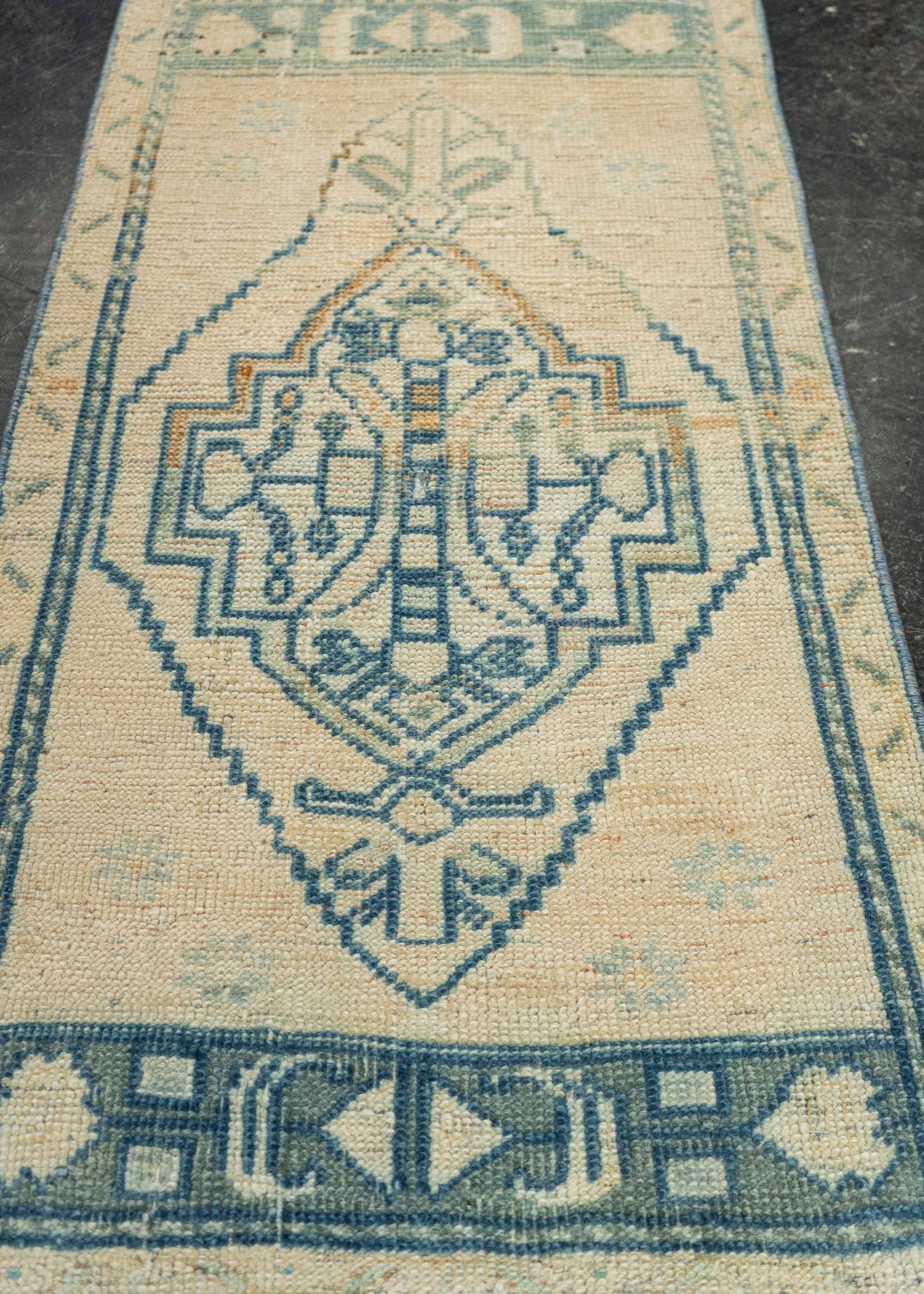 Turkish Mini Rug Oriental Hand Knotted Vintage Rug 1'9" x 3'3" #21136