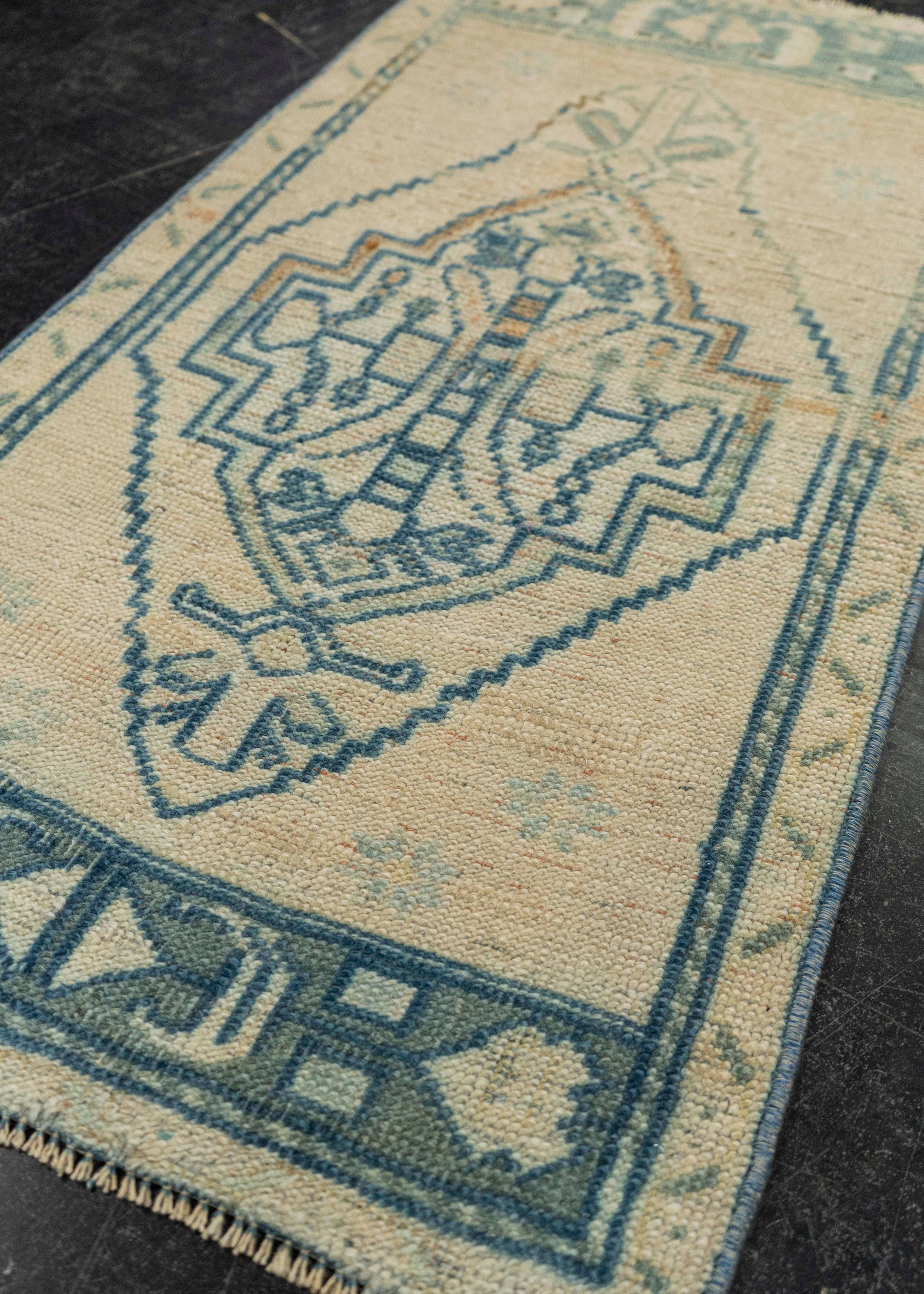 Turkish Mini Rug Oriental Hand Knotted Vintage Rug 1'9" x 3'3" #21136