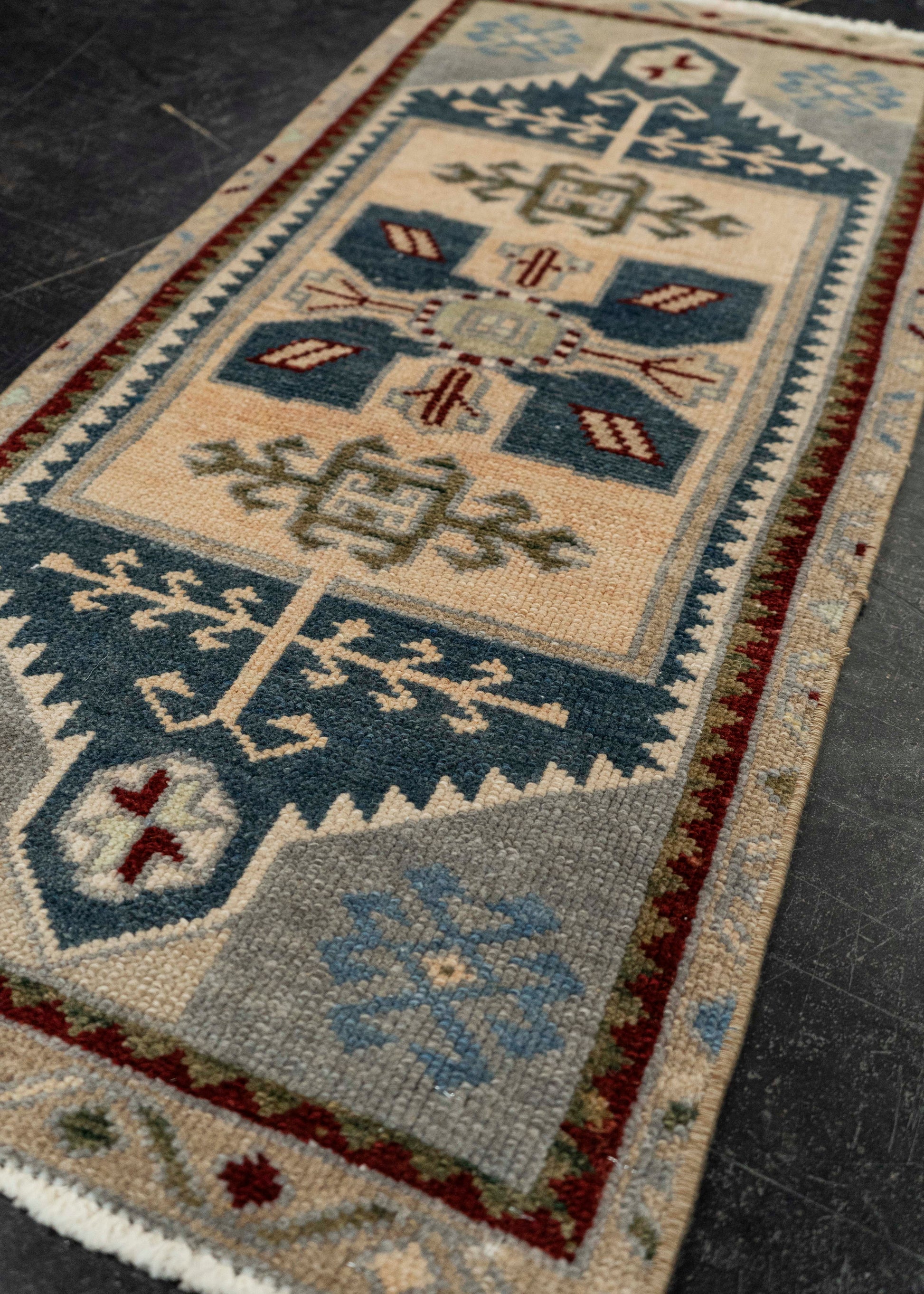 Turkish Mini Rug Oriental Hand Knotted Vintage Rug 1'6" x 3'4" #21105