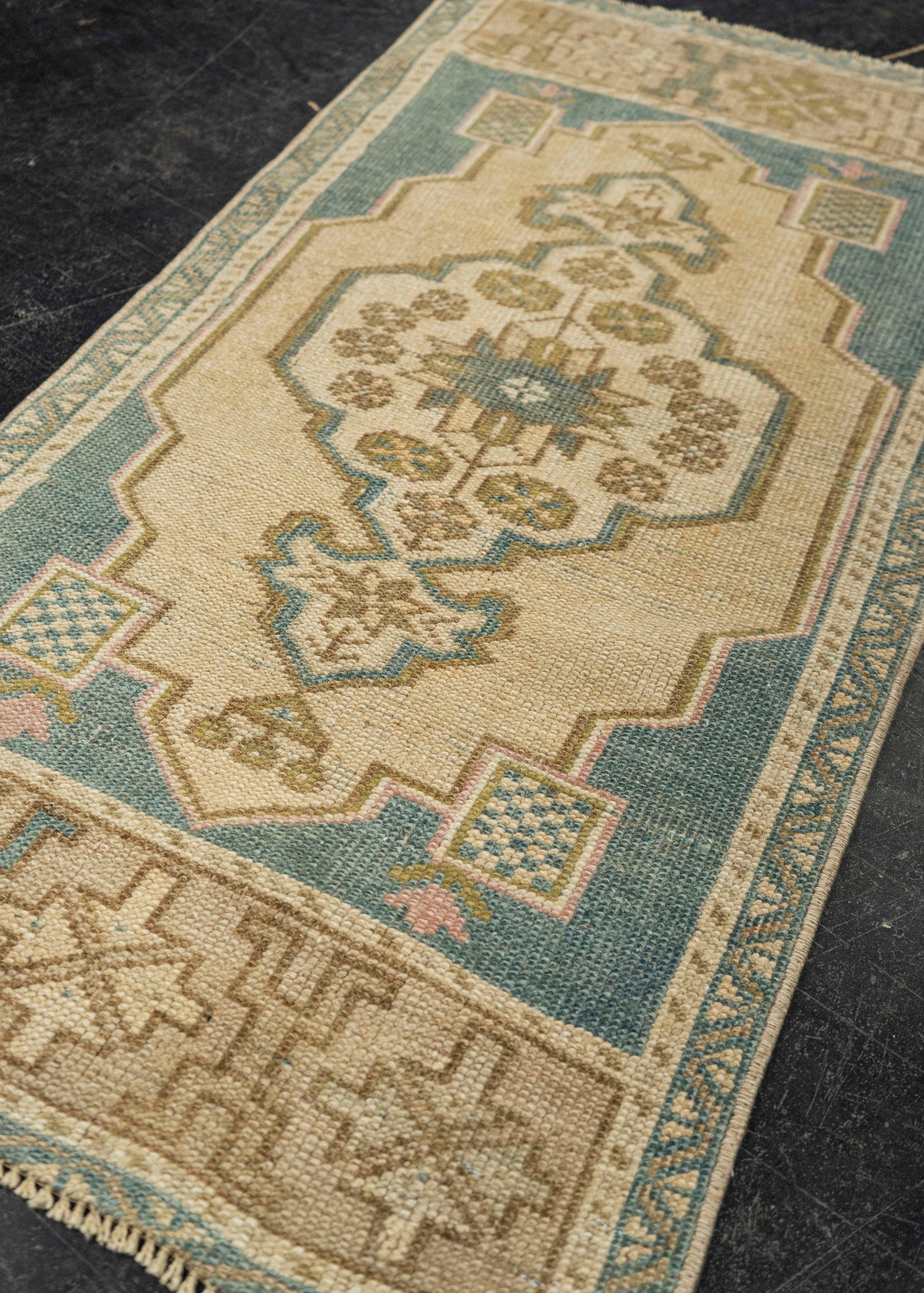 Turkish Mini Rug Oriental Hand Knotted Vintage Rug 1'9" x 3'6" #21244