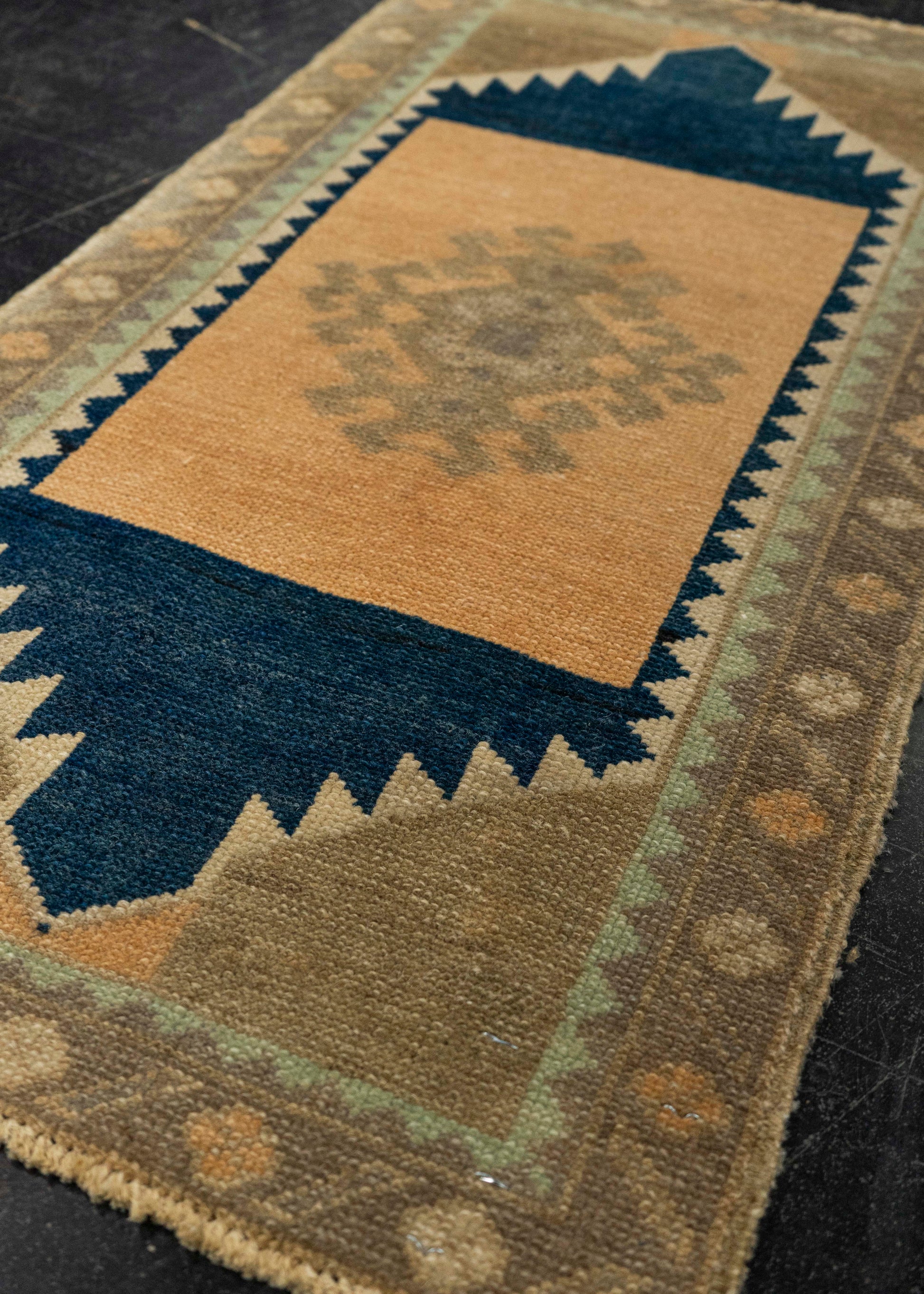 Turkish Mini Rug Oriental Hand Knotted Vintage Rug 1'6" x 2'9" #21276