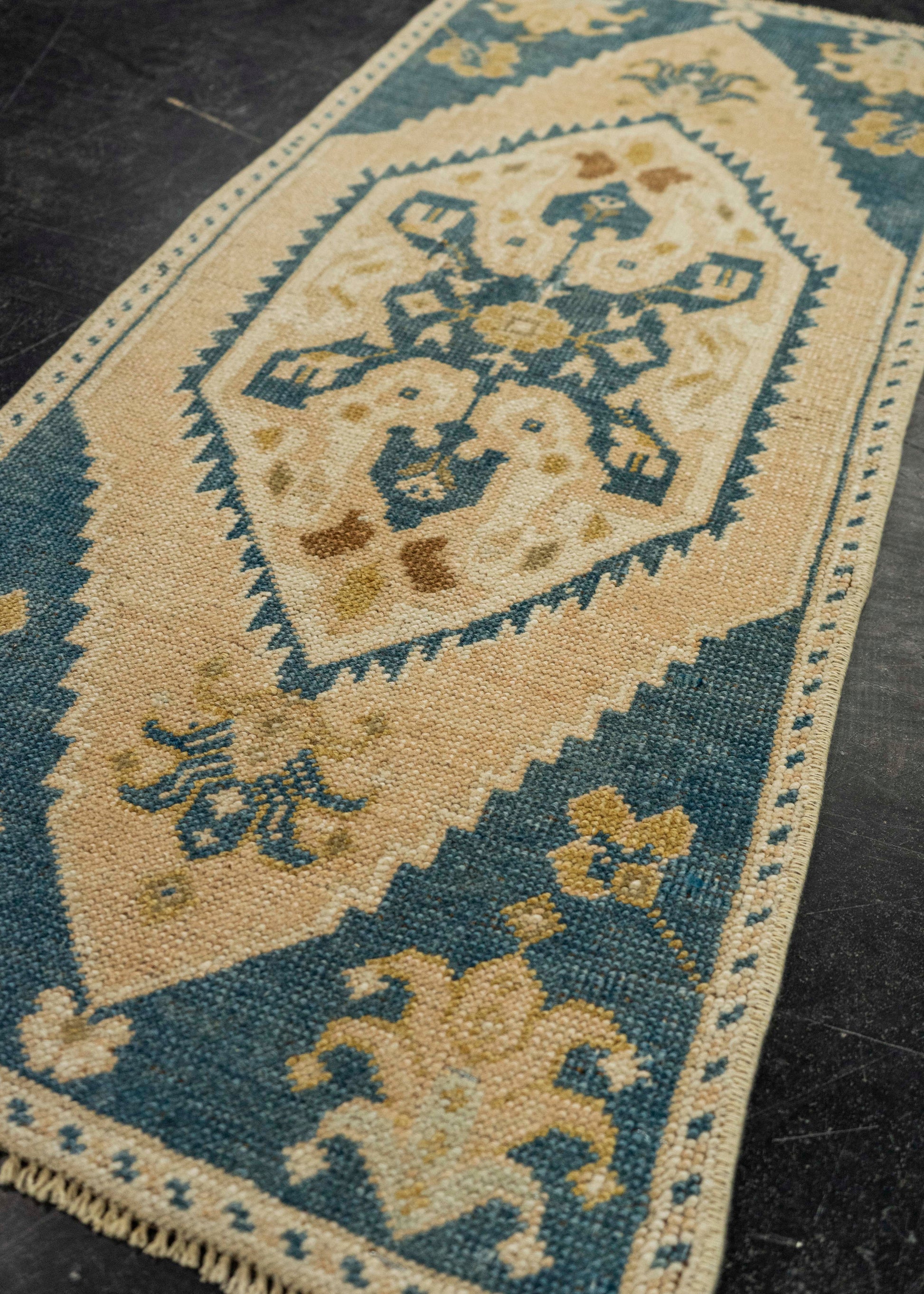 Turkish Mini Rug Oriental Hand Knotted Vintage Rug 1'5" x 3'2" #21135