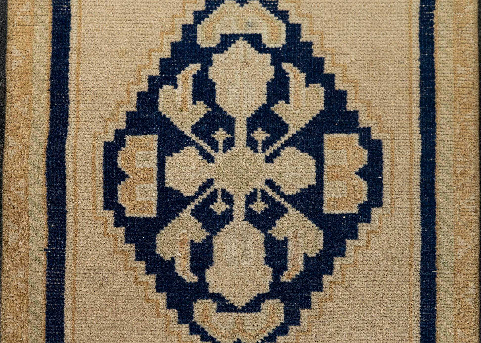 Turkish Mini Rug Oriental Hand Knotted Vintage Rug 1'8" x 3'10" #21280