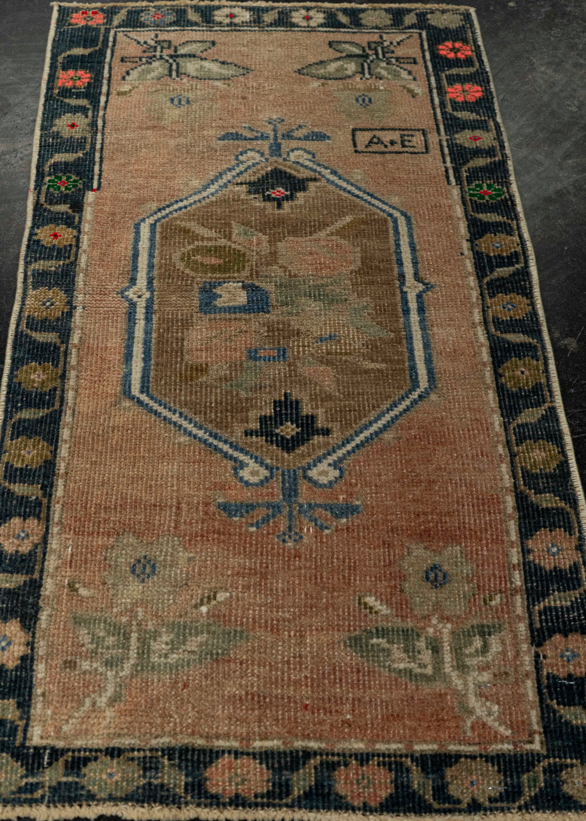 Turkish Mini Rug Oriental Hand Knotted Vintage Rug 1'6" x 2'7" #21218