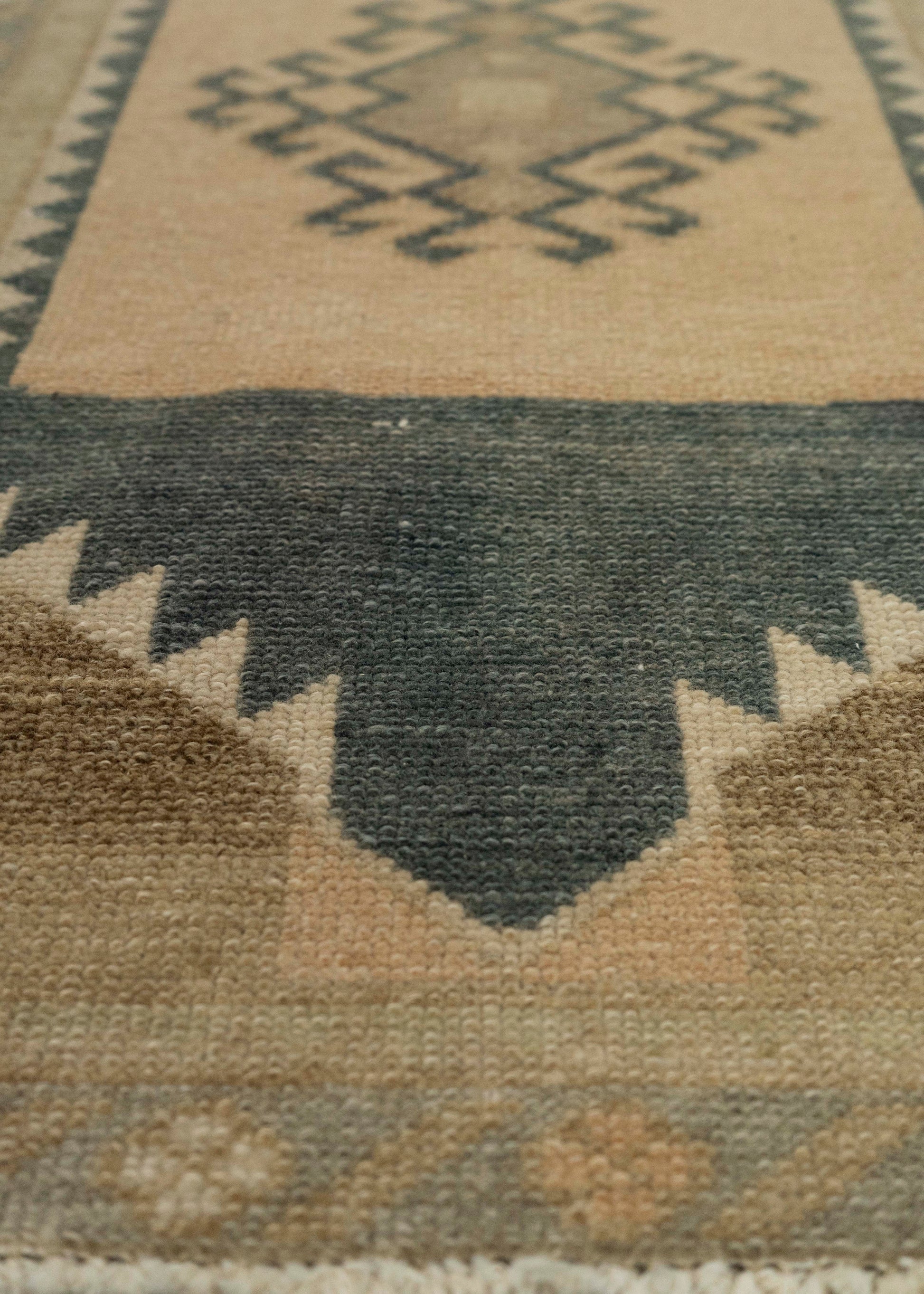 Turkish Mini Rug Oriental Hand Knotted Vintage Rug 1'7" x 2'8" #21254