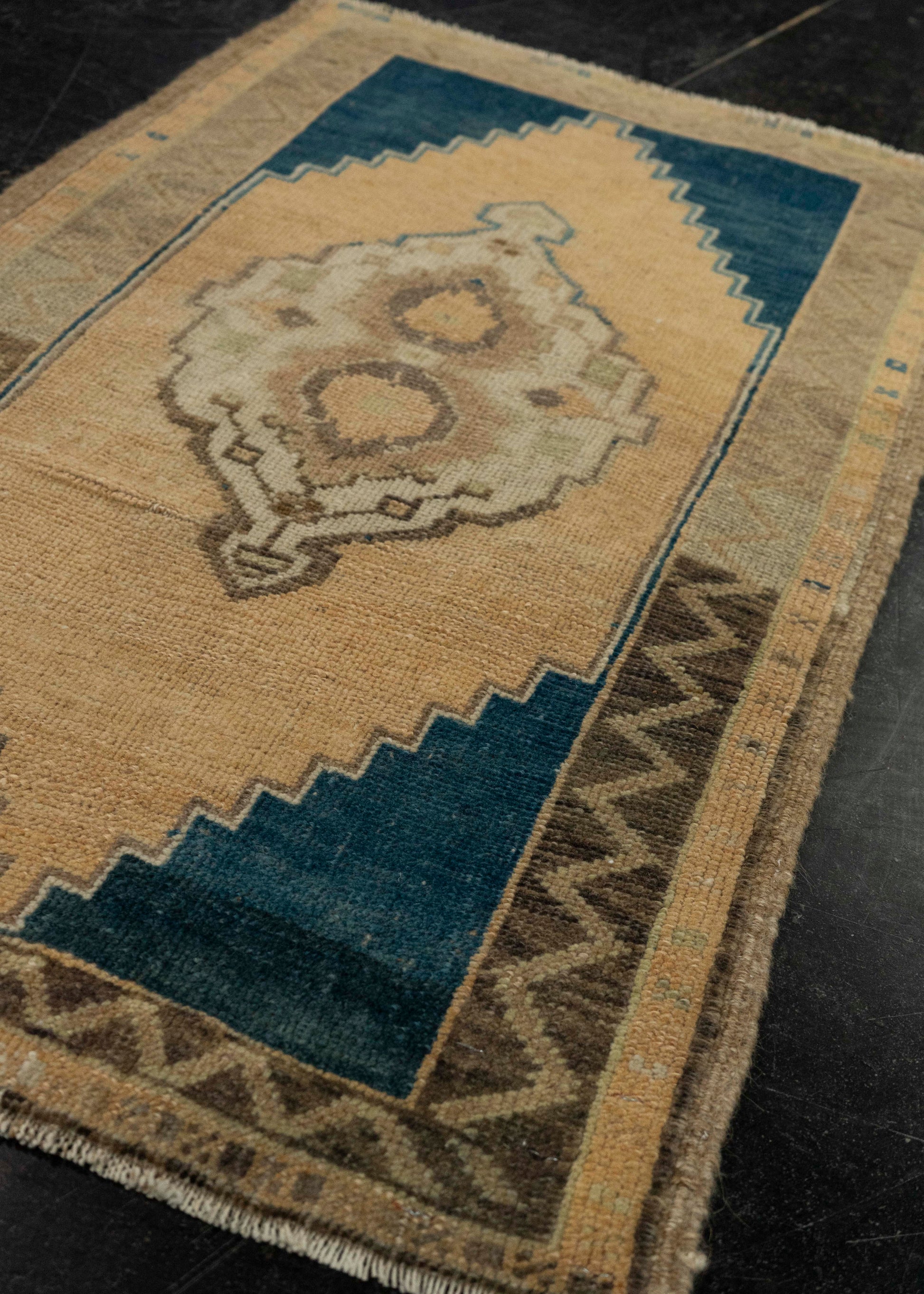 Turkish Mini Rug Oriental Hand Knotted Vintage Rug 1'10" x 2'10" #21192