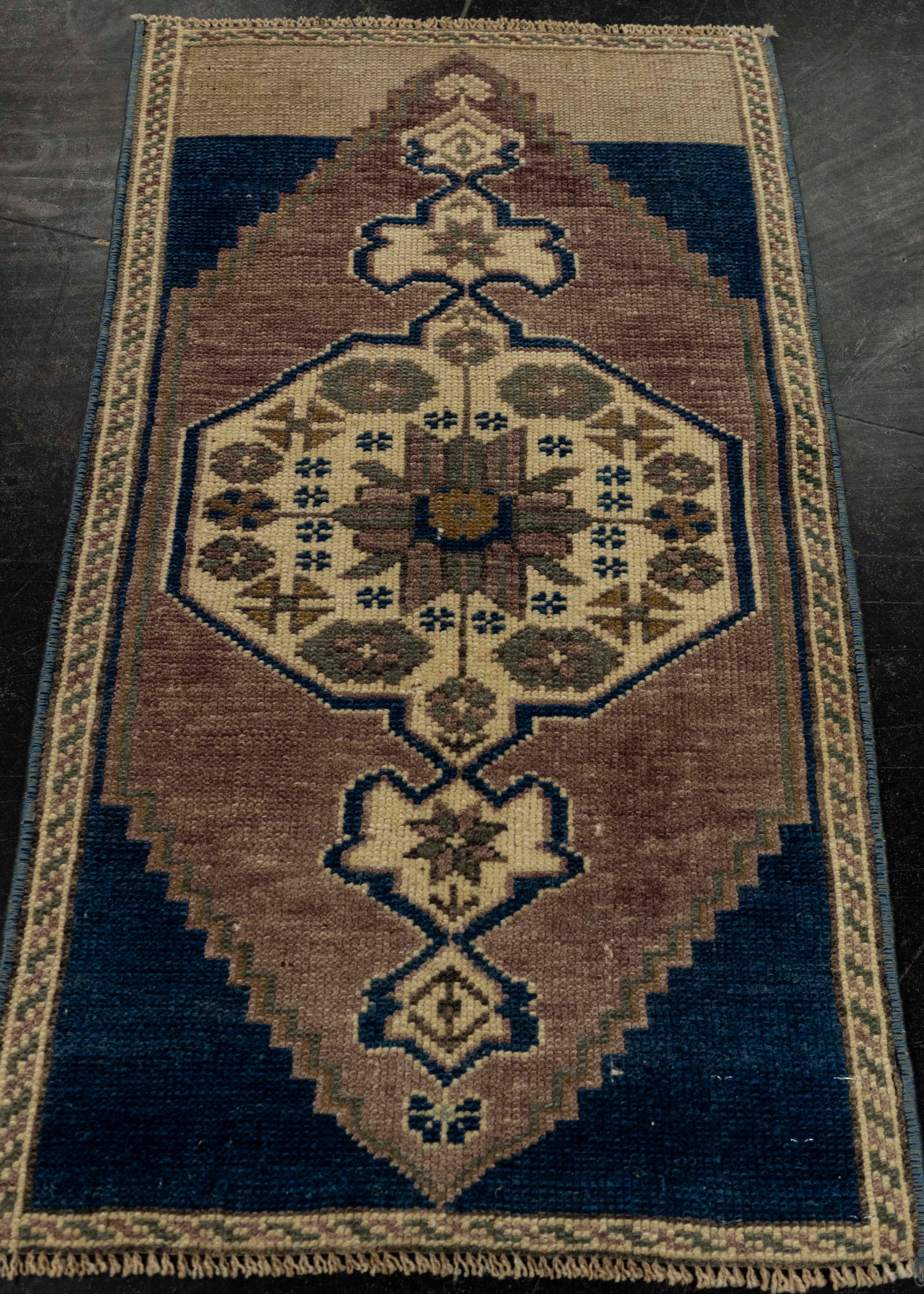 Turkish Mini Rug Oriental Hand Knotted Vintage Rug 1'5" x 2'6" #21208