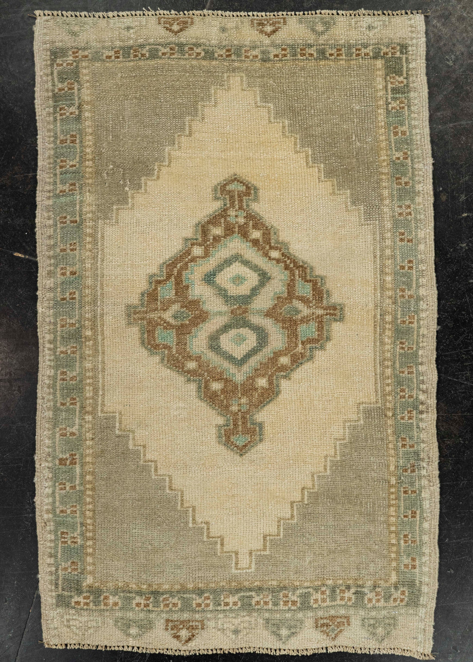 Turkish Mini Rug Oriental Hand Knotted Vintage Rug 1'9" x 3'3" #21140